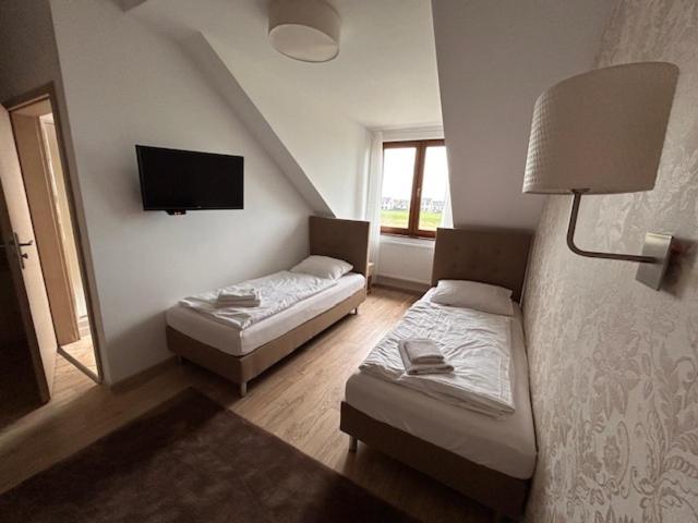 Double or Twin Room - Photo 2