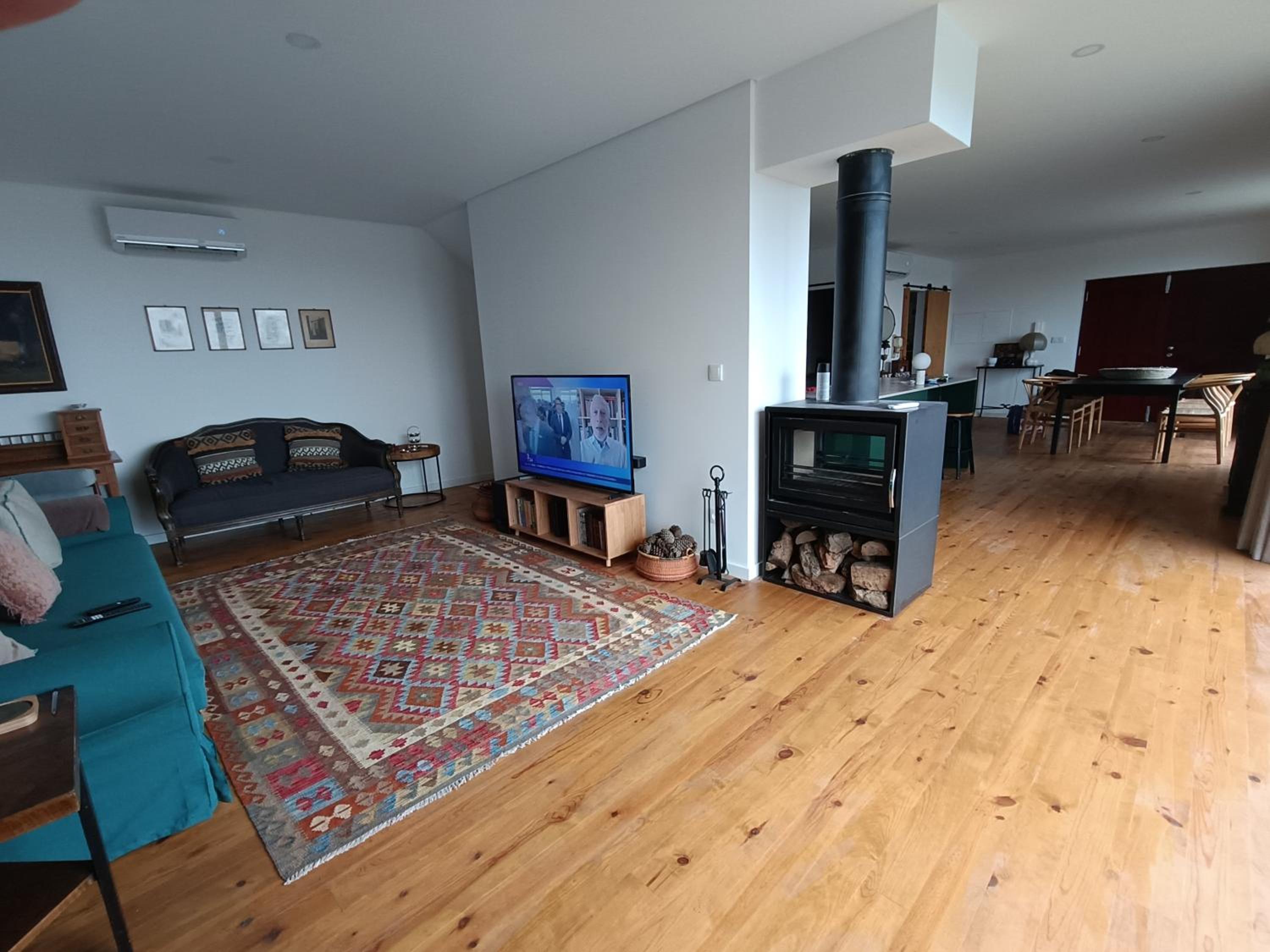 Three-Bedroom House photo 1