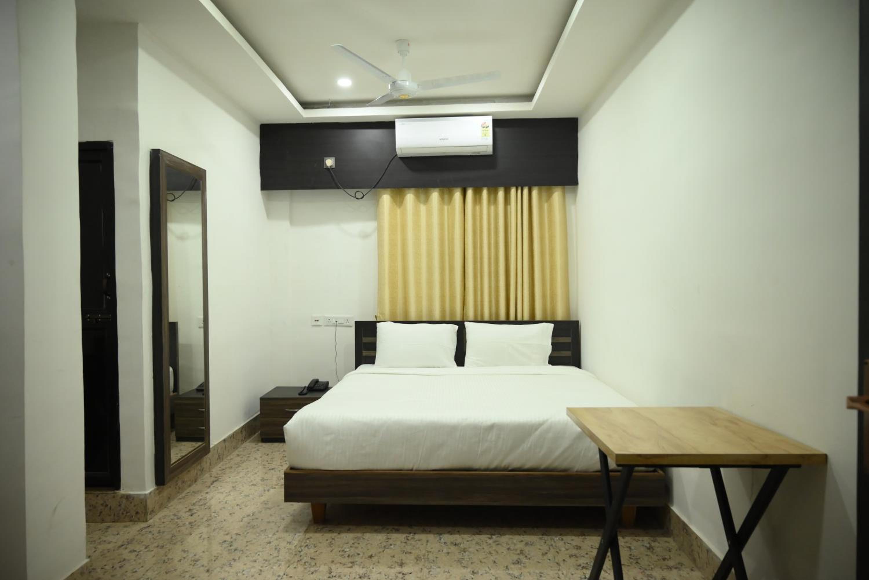 Deluxe Double Room photo 1