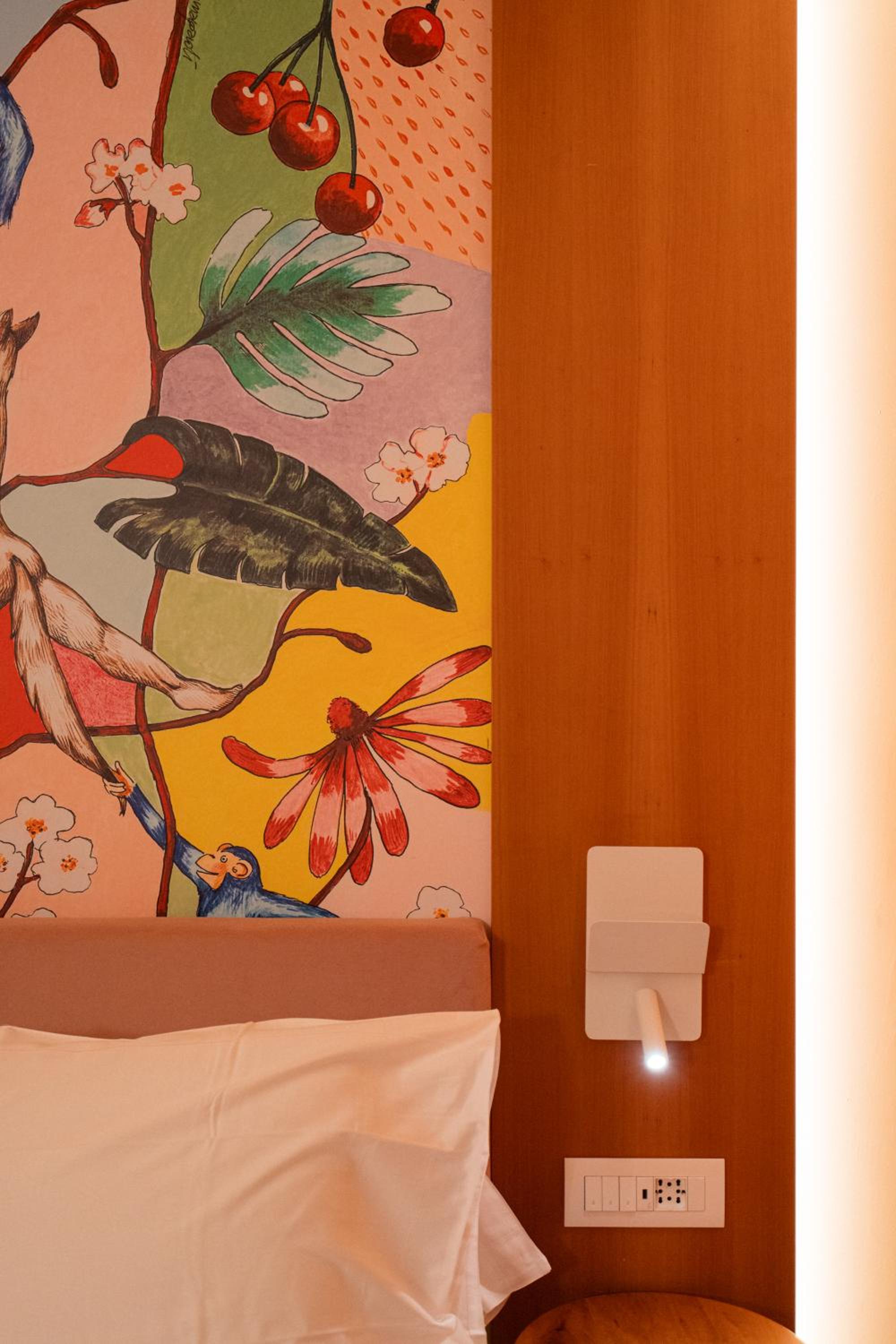 Standard Double or Twin Room - Photo 20