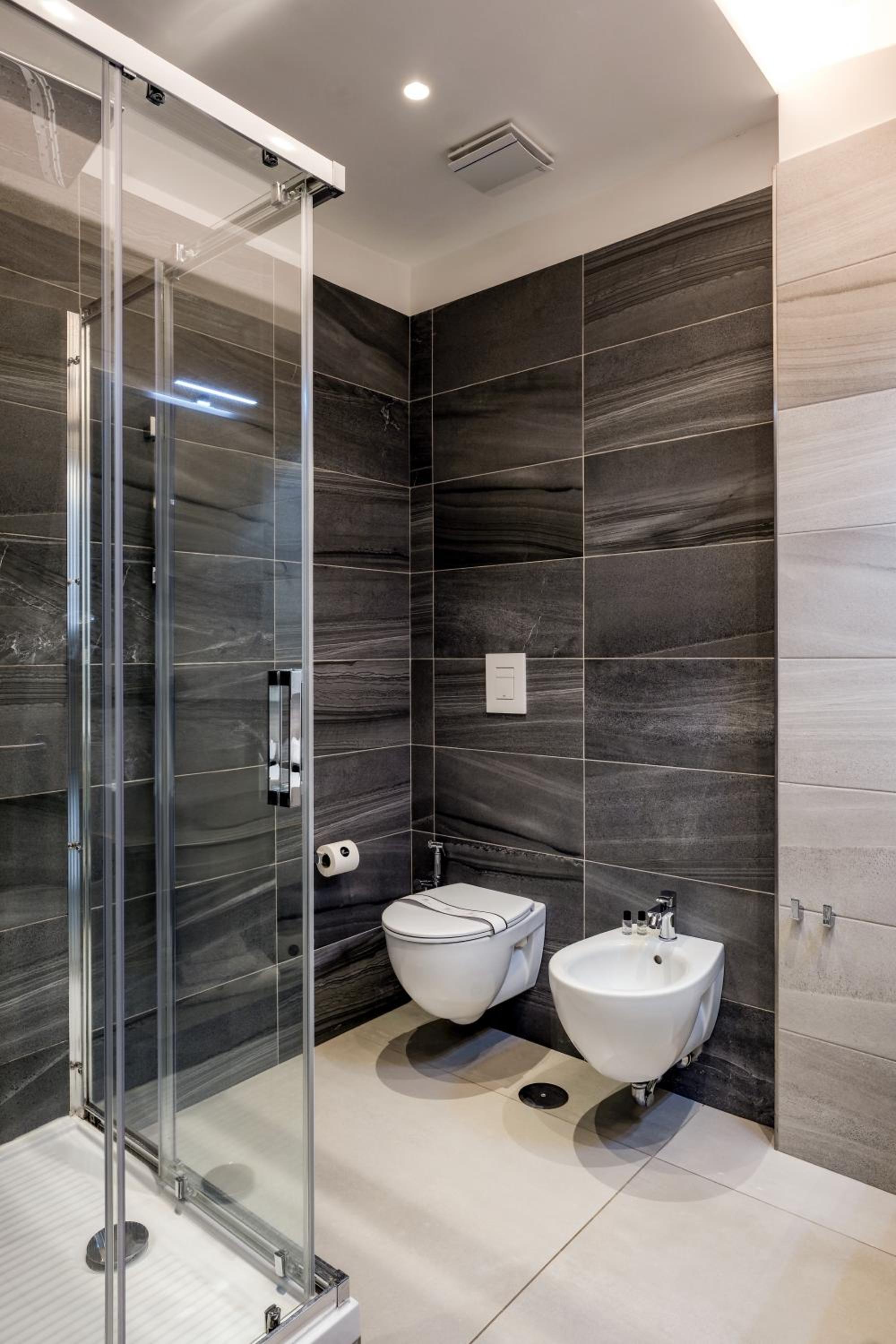 Standard Double Room - Photo 2