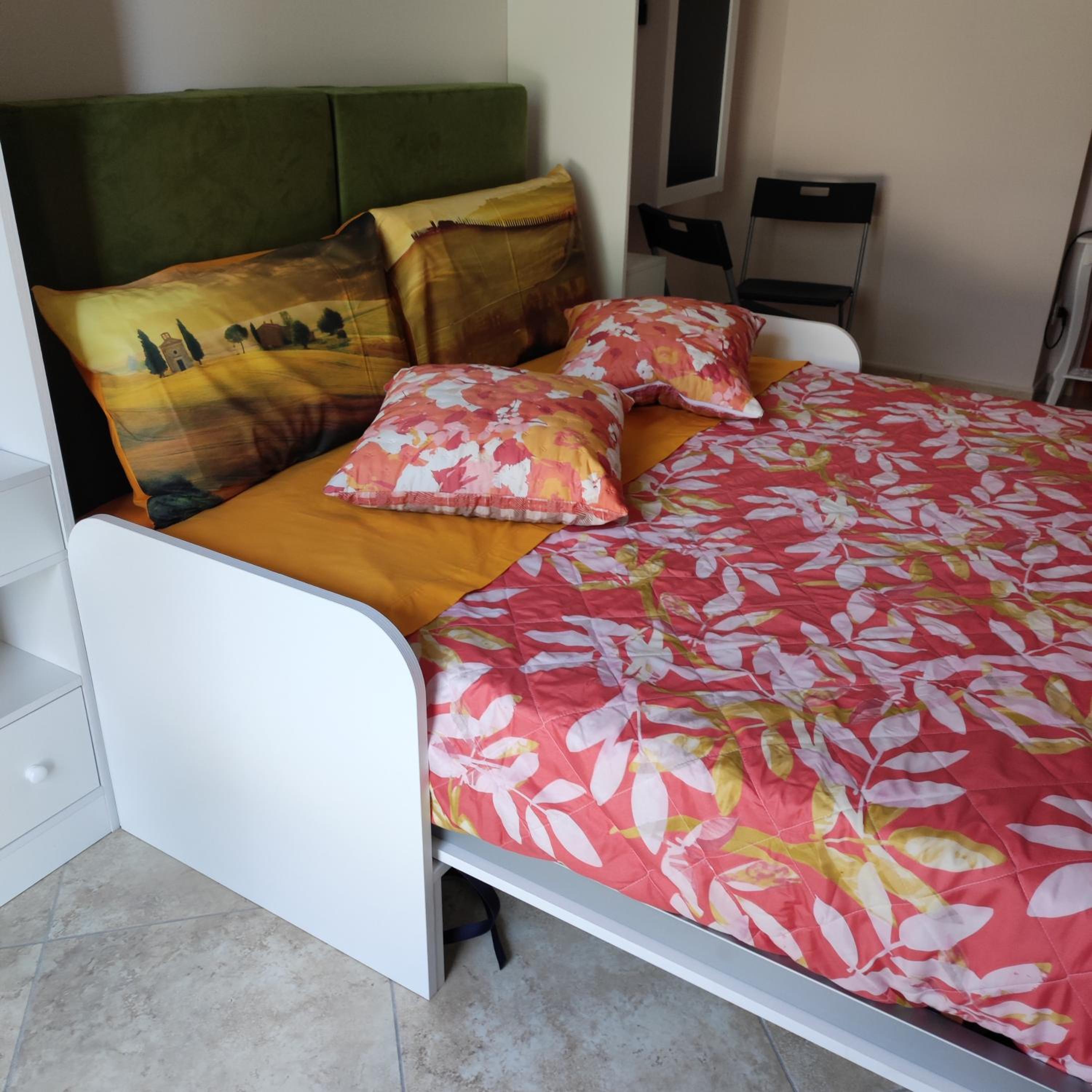 One-Bedroom Apartment photo 3