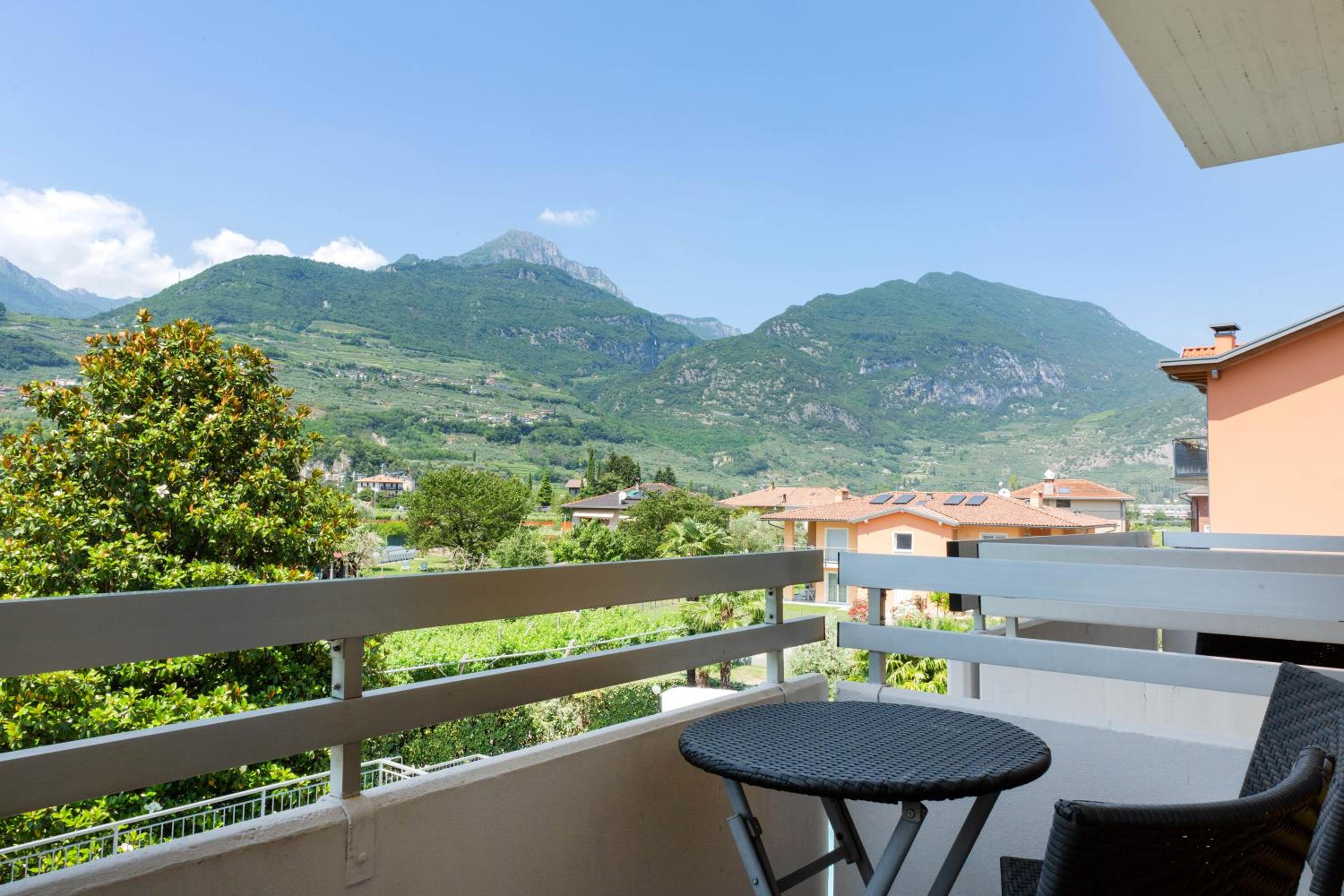 Quadruple Room with Garden View - Photo 7