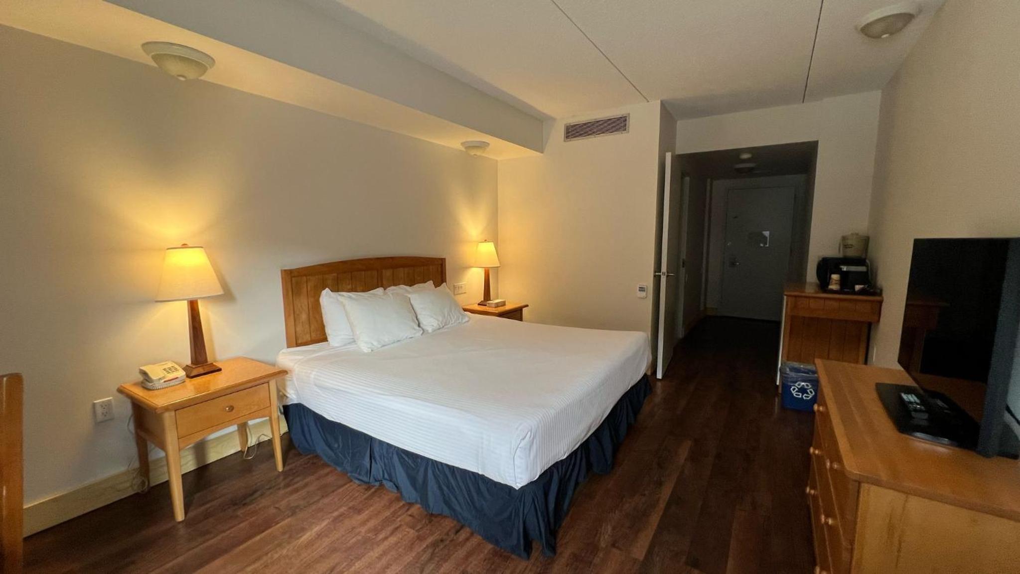 King Room - Disability Access photo 2