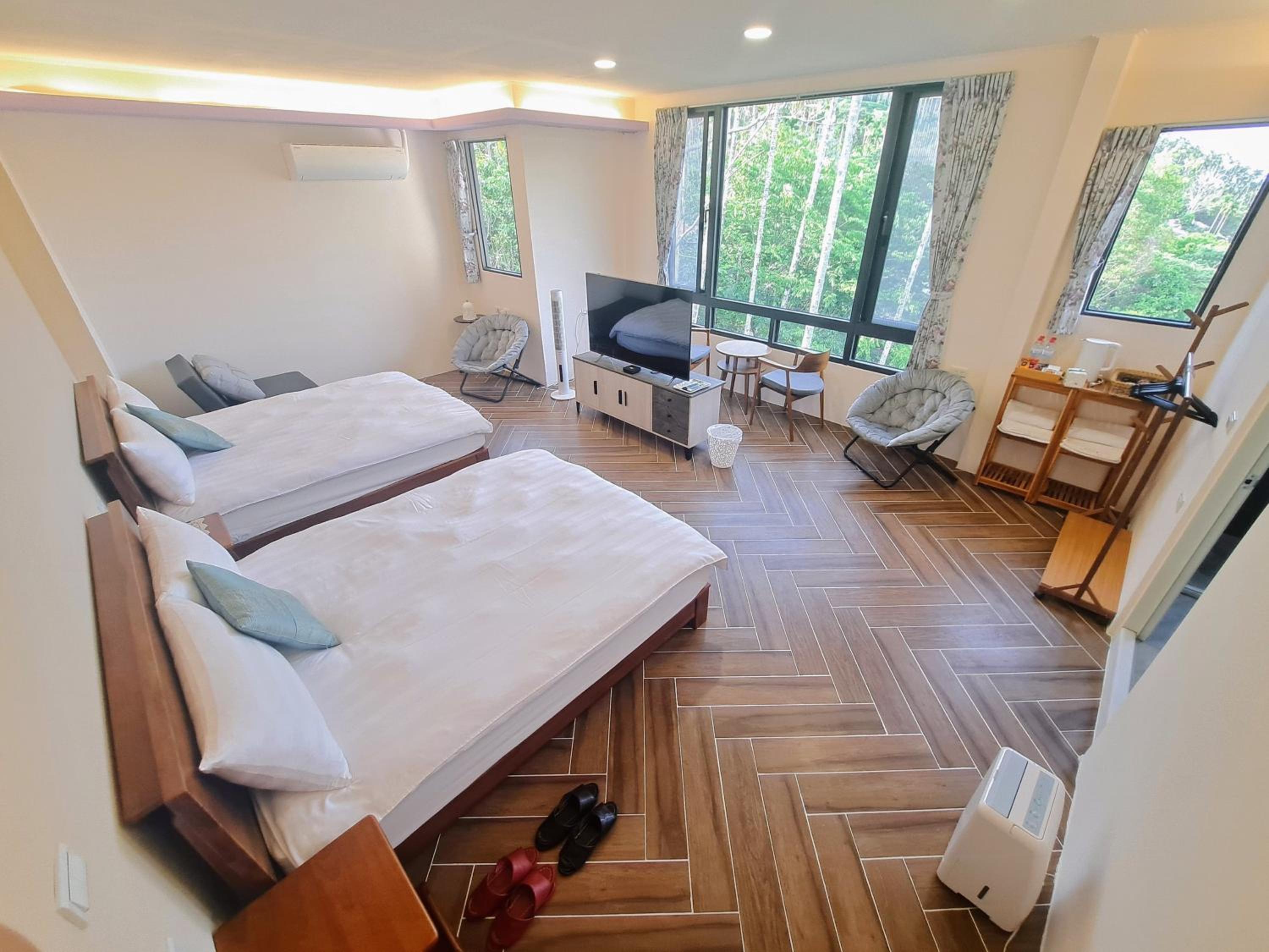 Quadruple Room with Mountain View