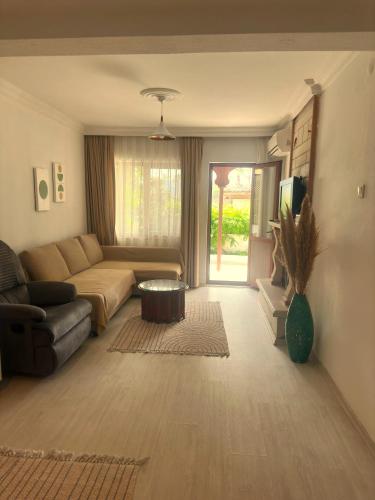 Apartment with Garden View photo 3