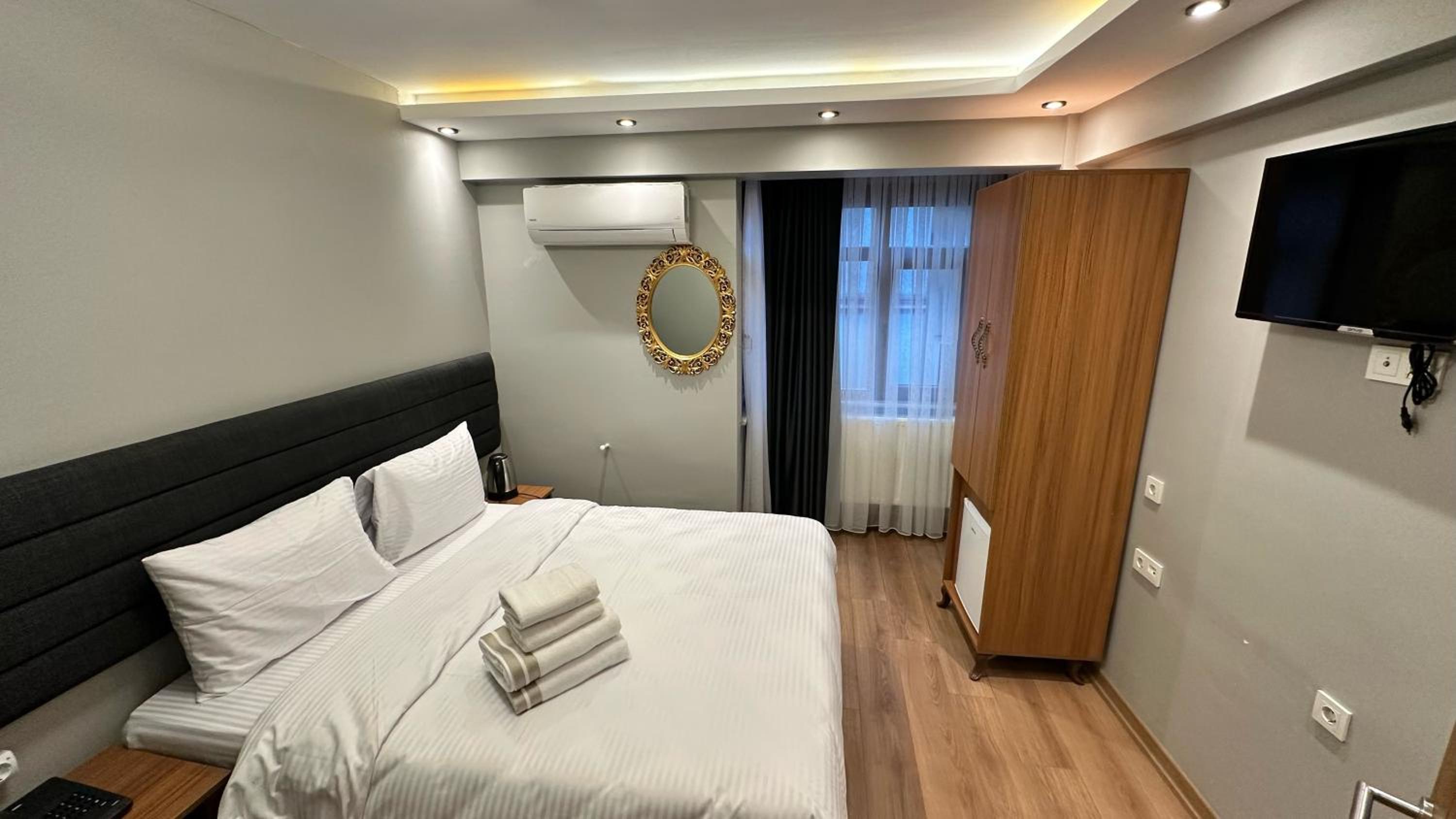 Economy Double Room photo 1