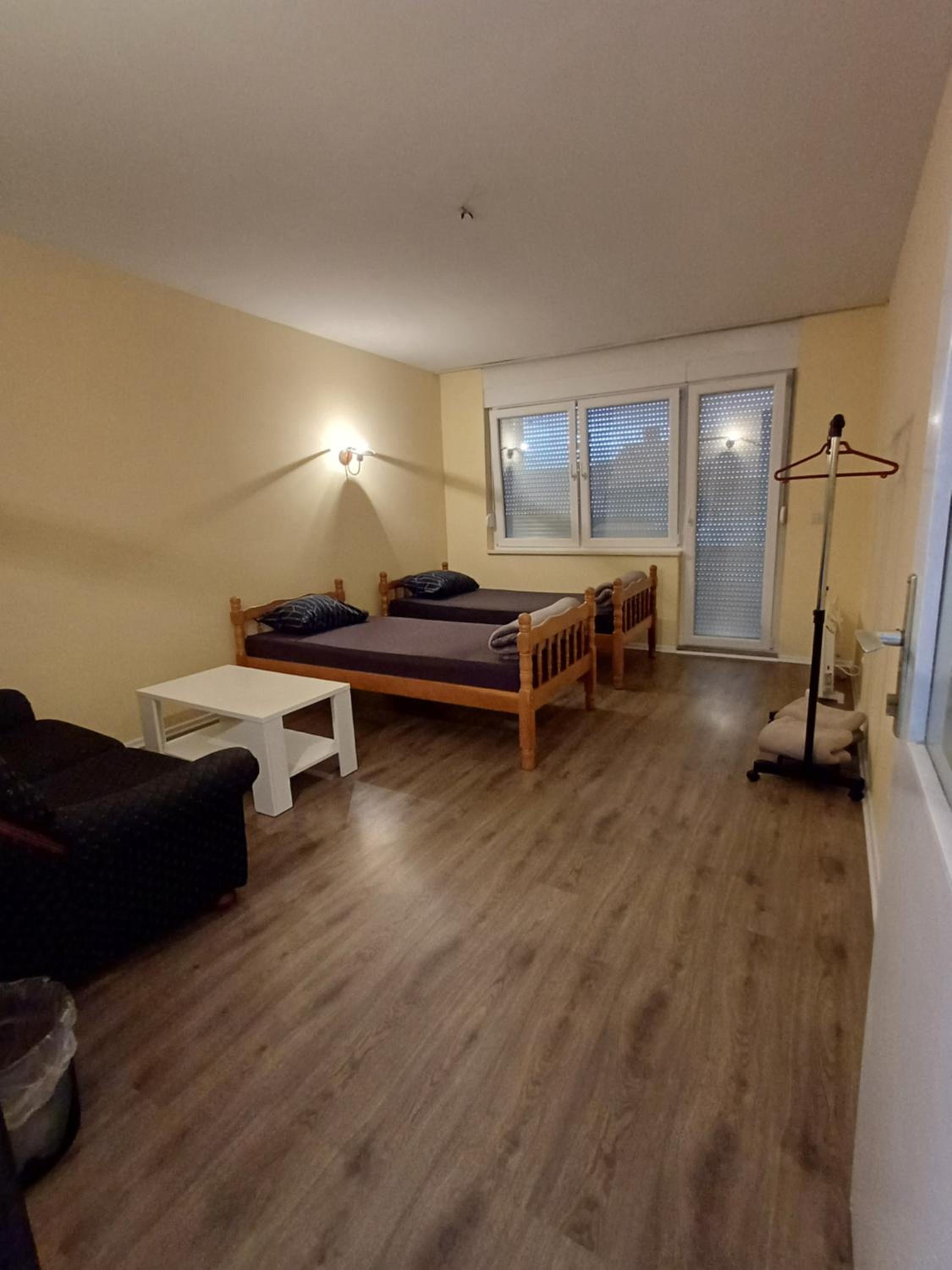 Standard Twin Room with Sofa