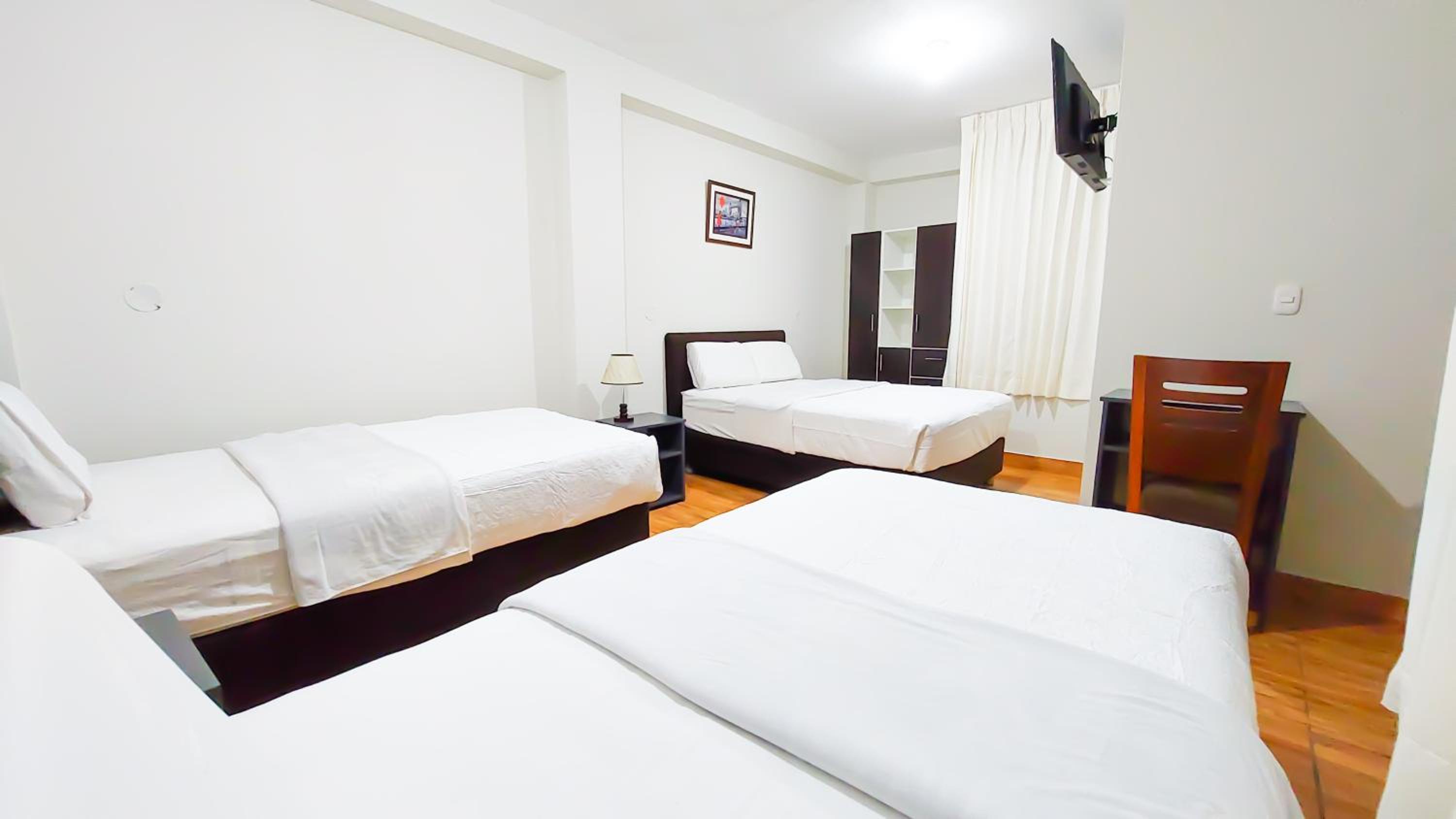 Triple Room With Private Bathroom photo 1