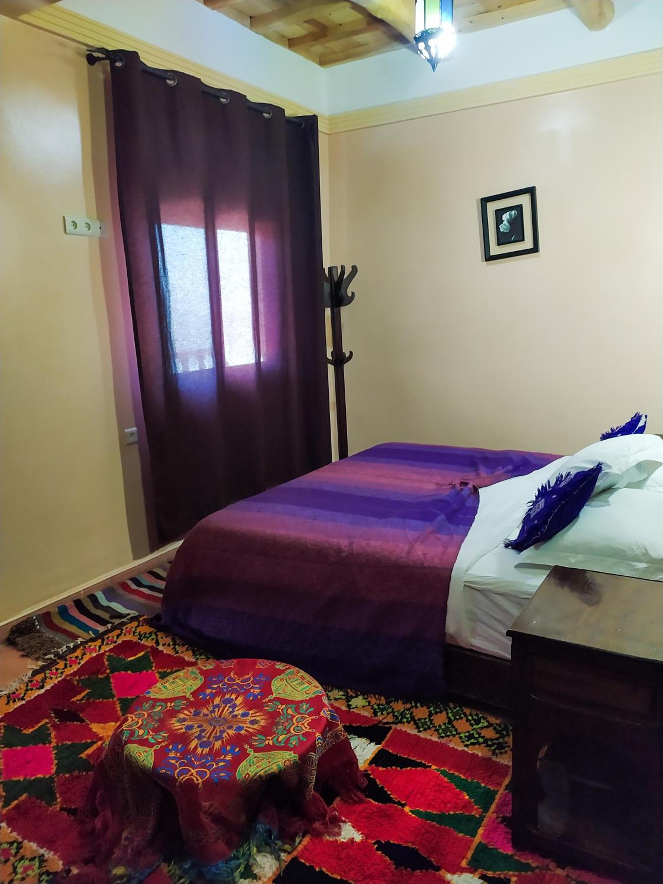 Double or Twin Room with Mountain View - Photo 4