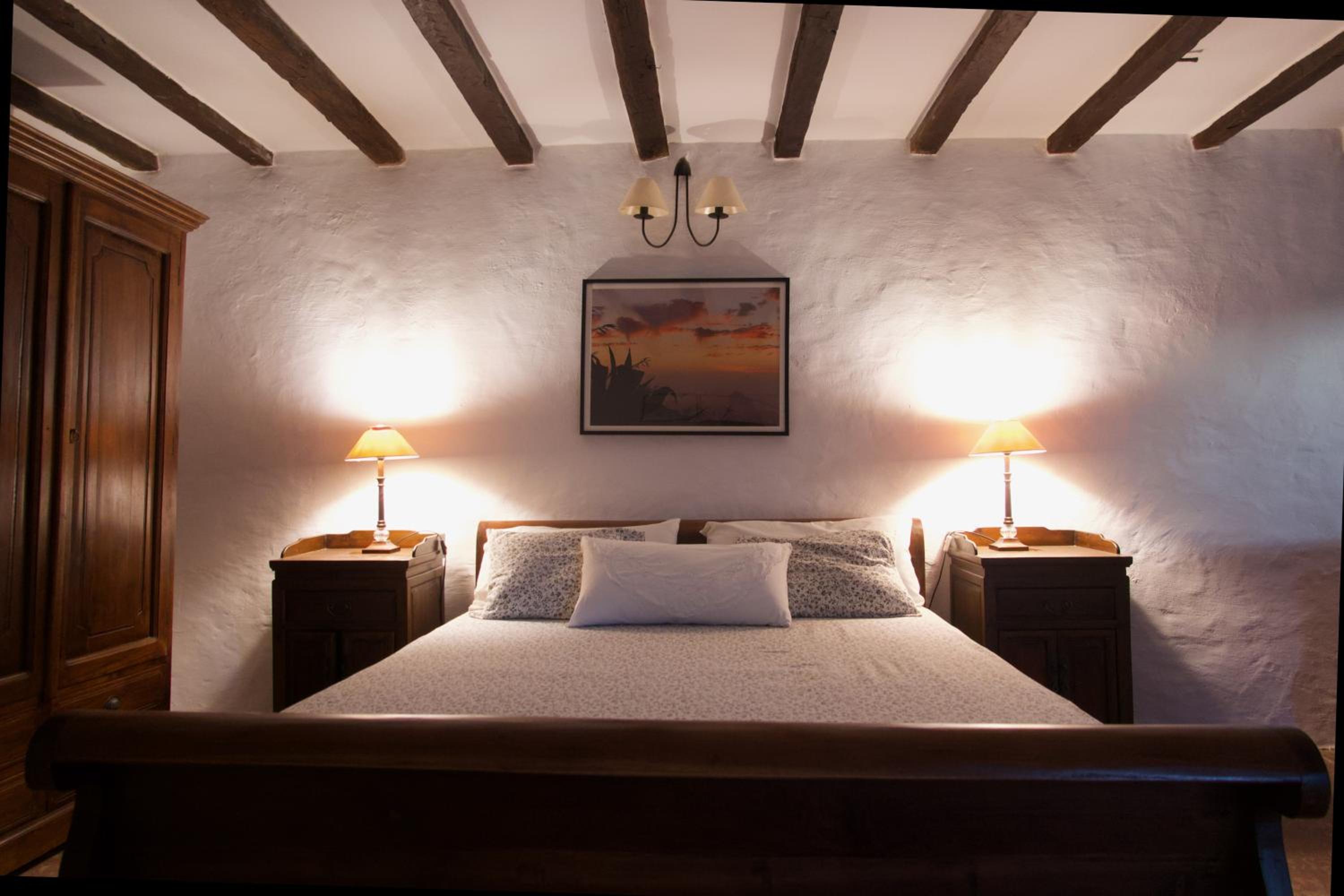 Casa de cuatro habitaciones