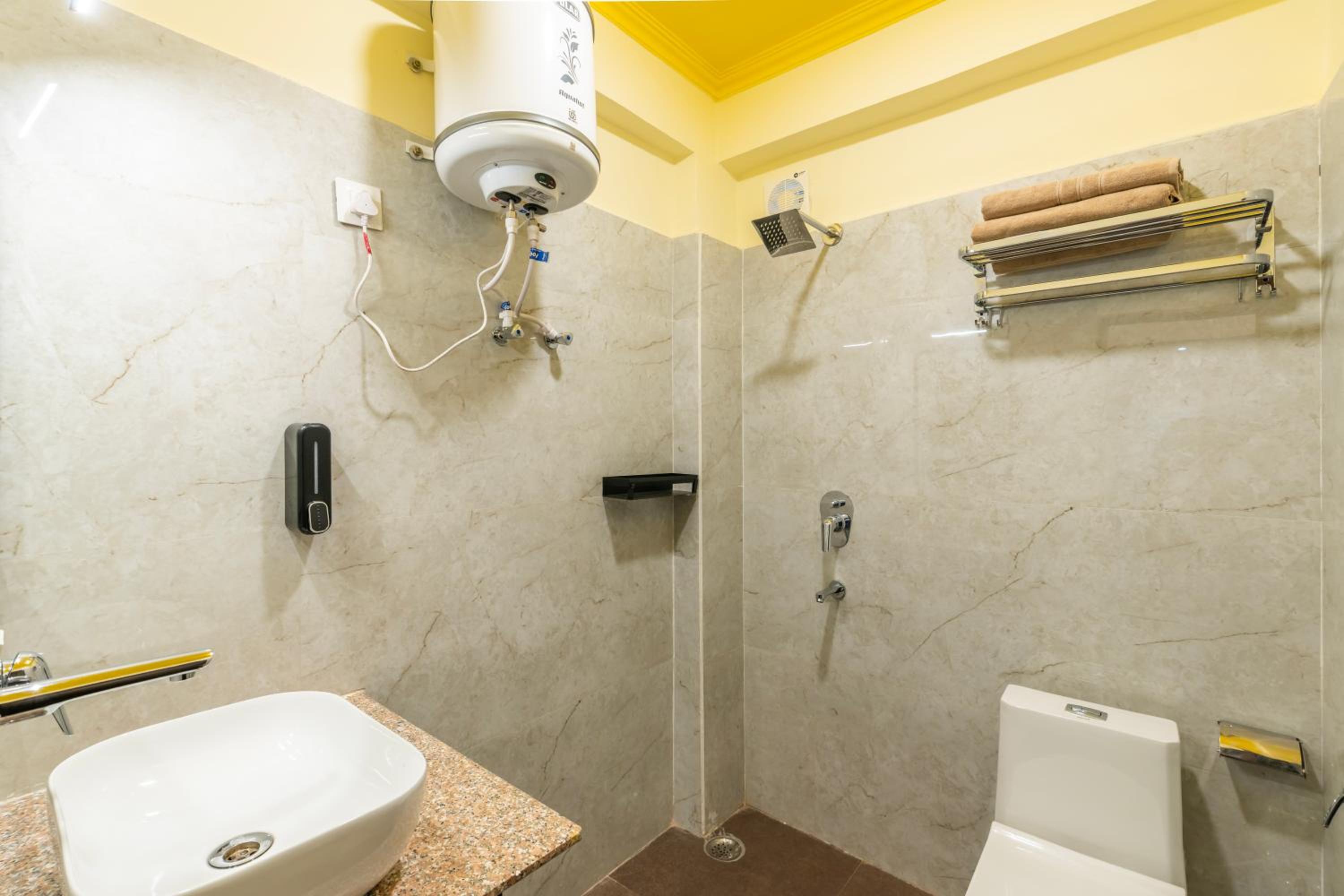 Deluxe Double Room - Photo 6
