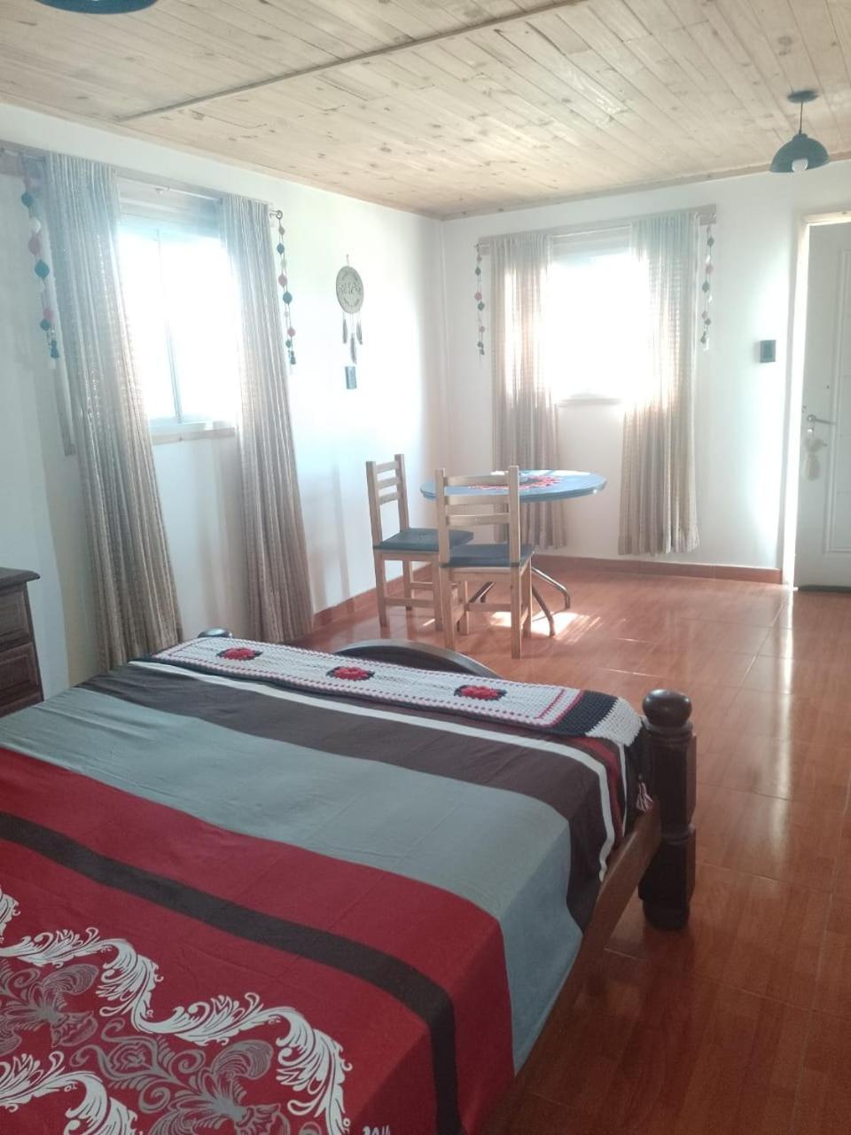 One-Bedroom House photo 3