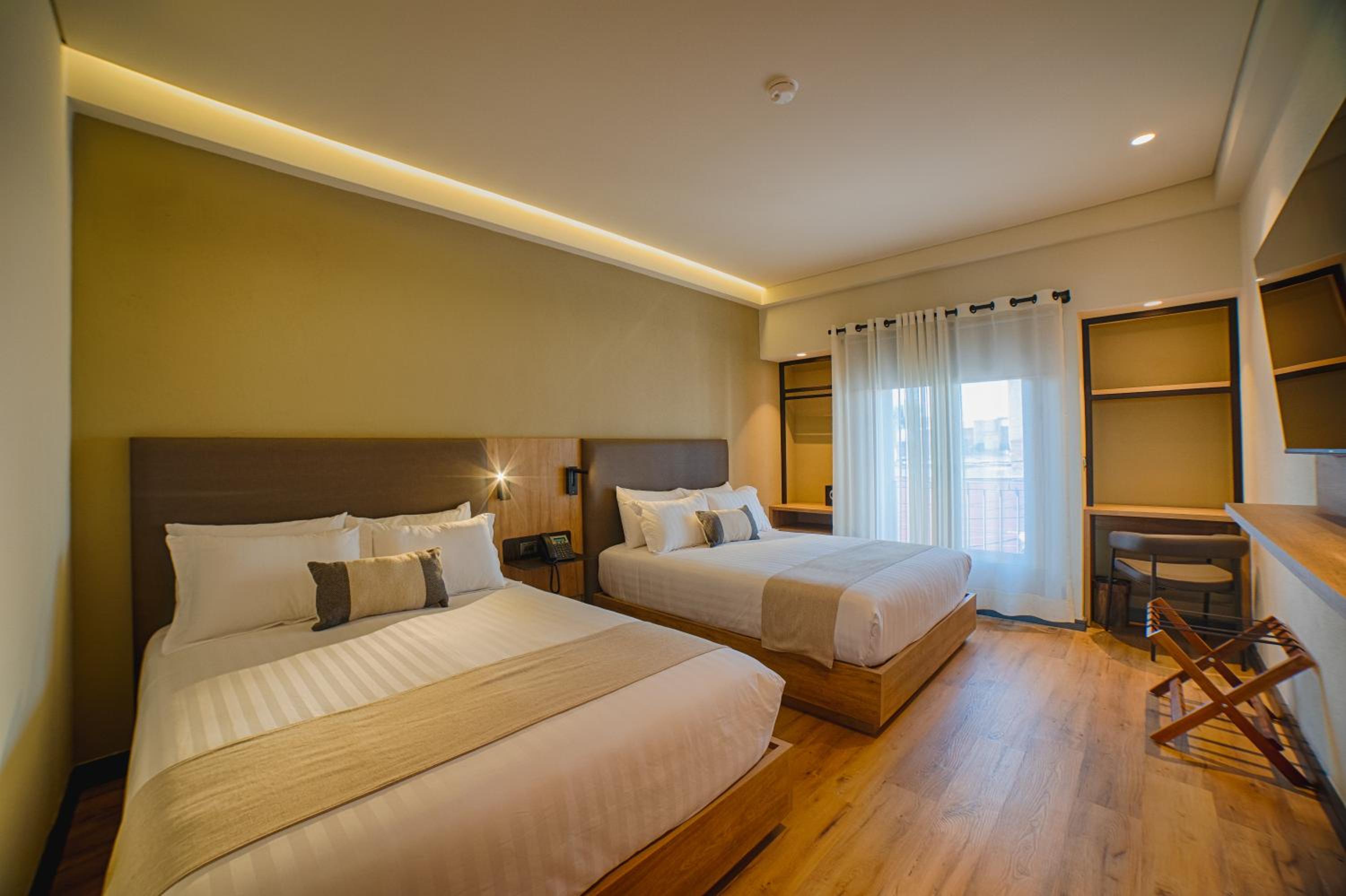 Double Room with Two Double Beds photo 1