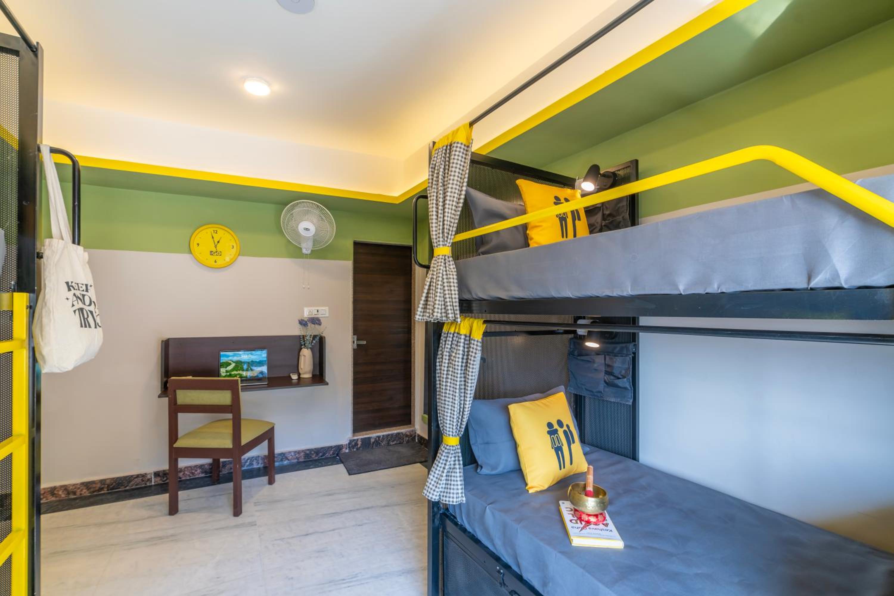 Bed in 4-Bed Mixed Dormitory Room photo 3