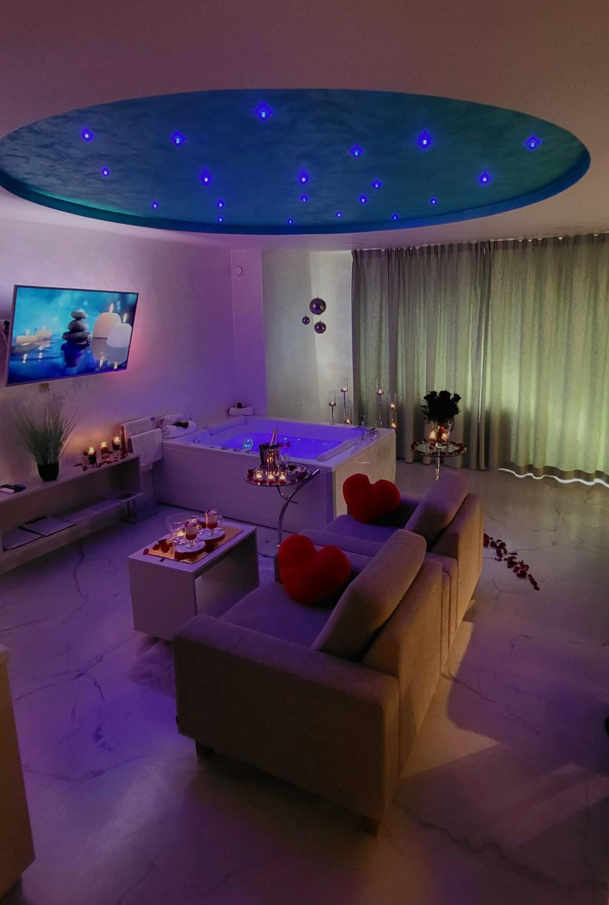 Superior Apartment with Kitchenette and Jacuzzi - Photo 1