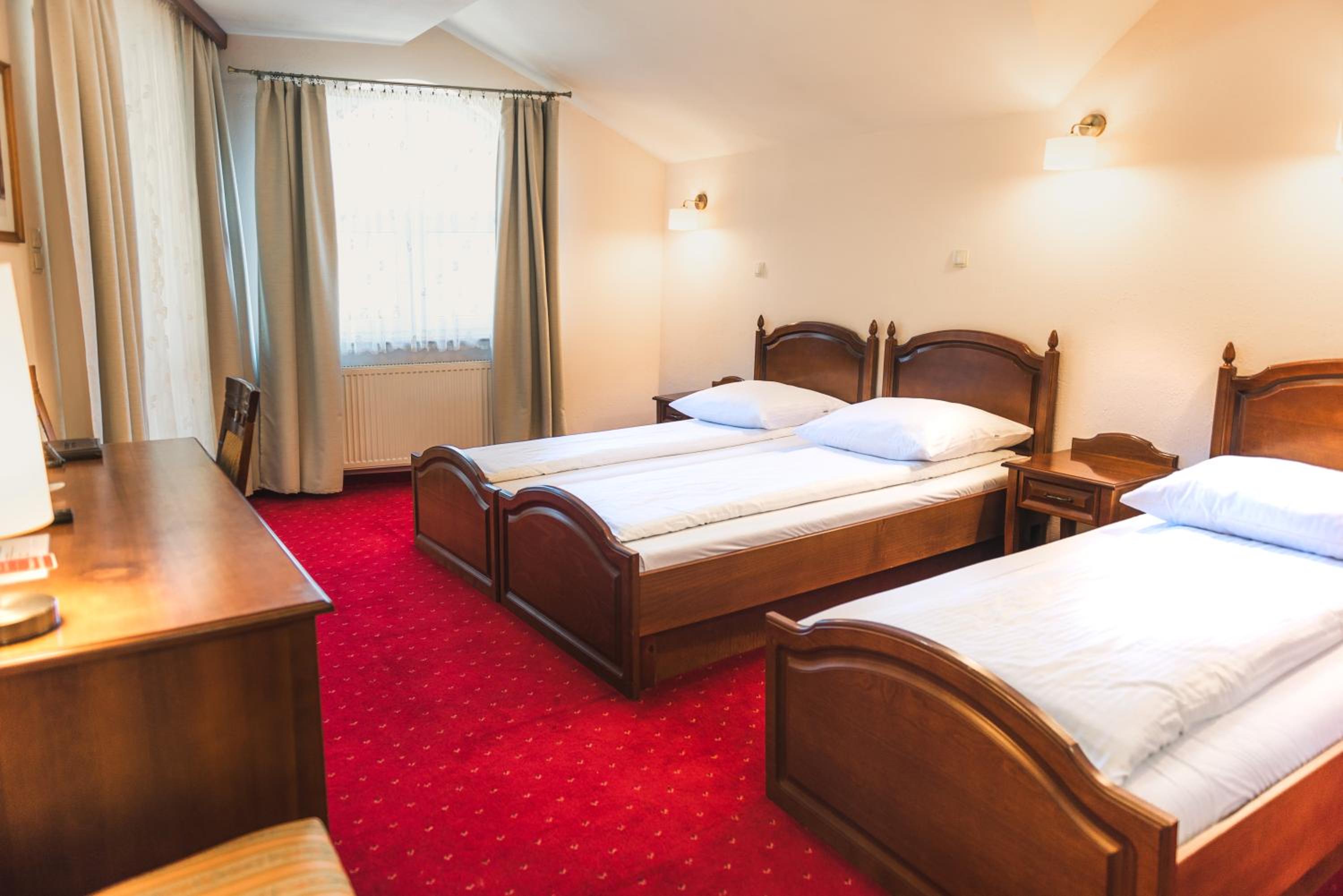 Triple Room - Photo 3
