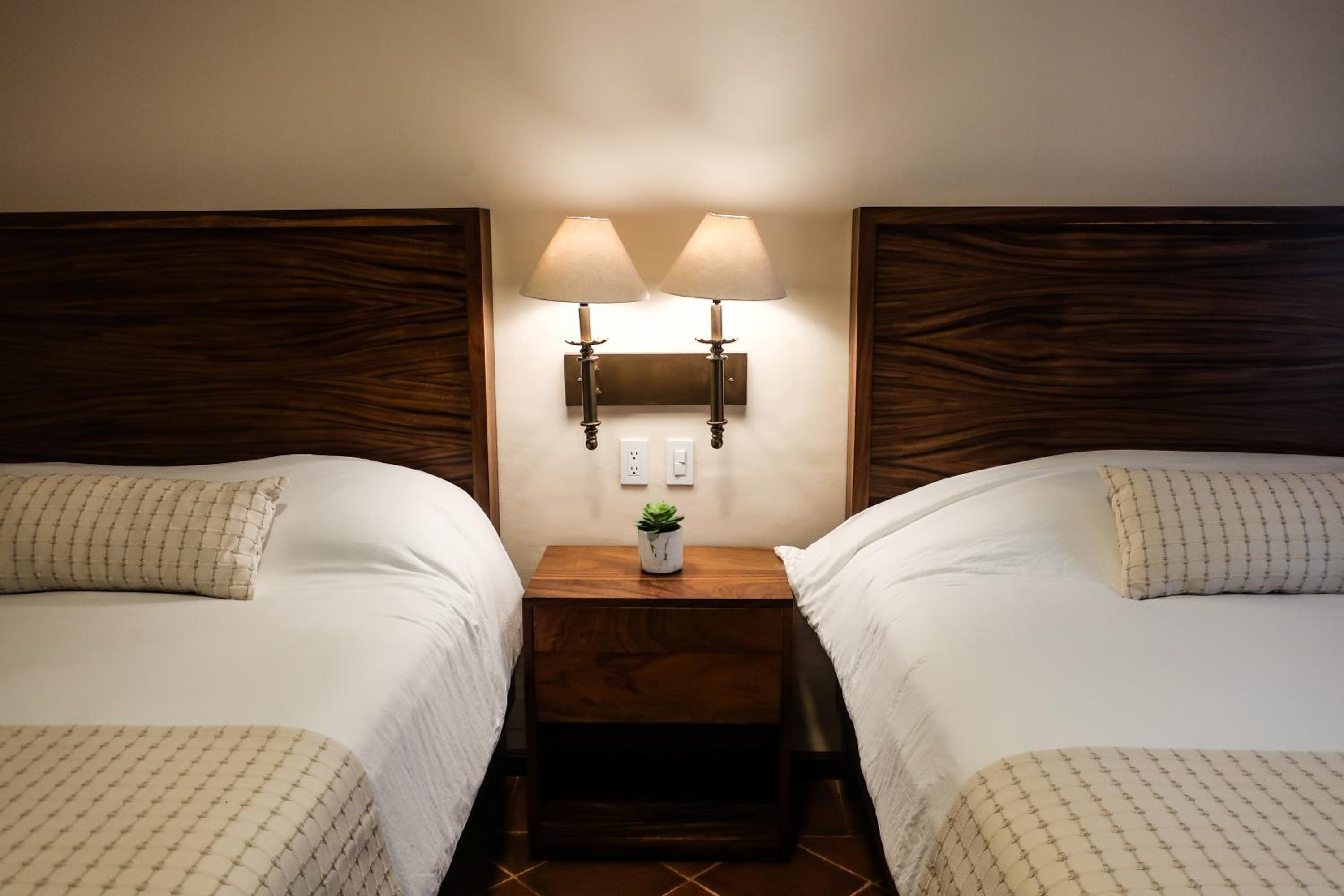 Superior Twin Room - Photo 3