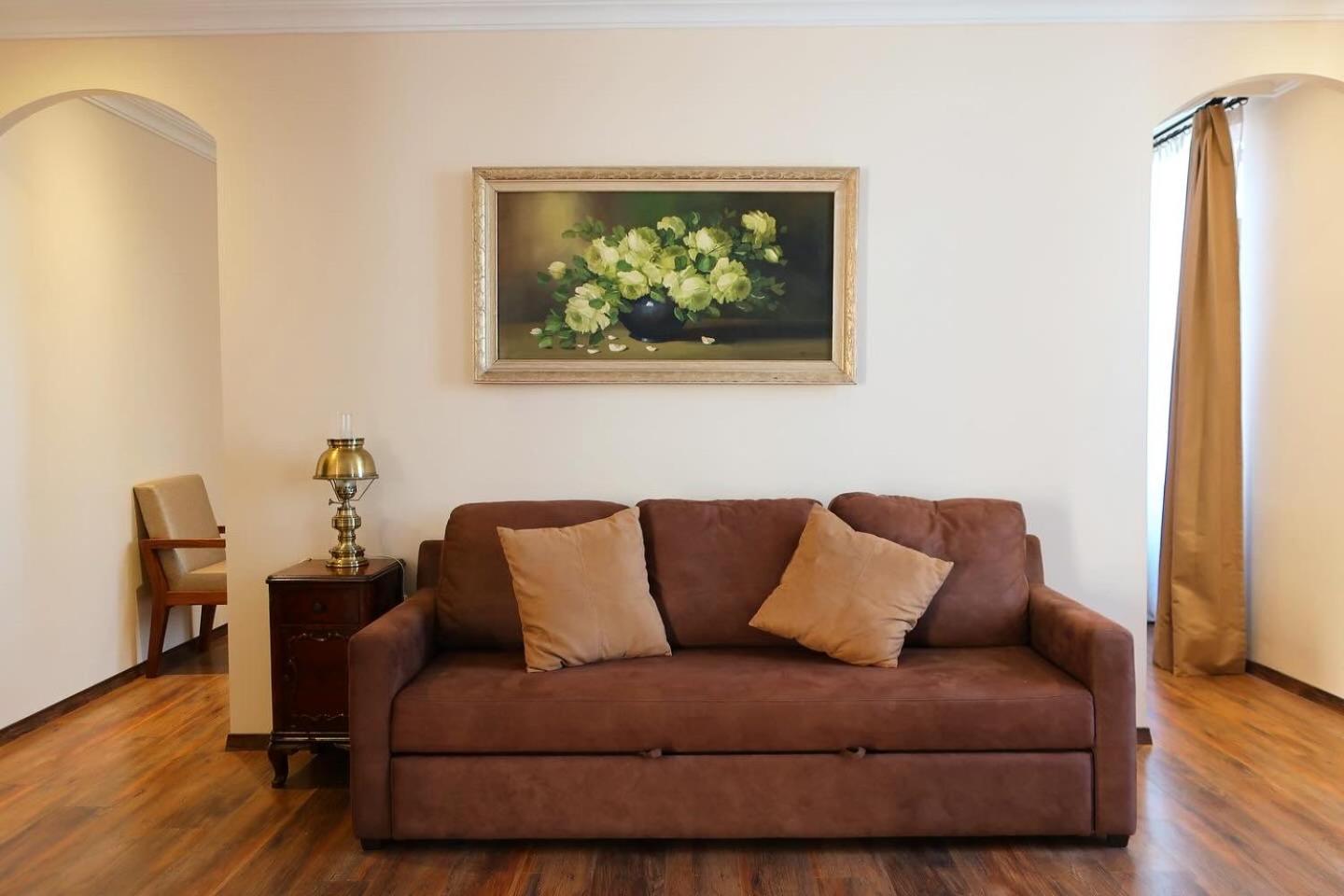 Suite - Photo 3
