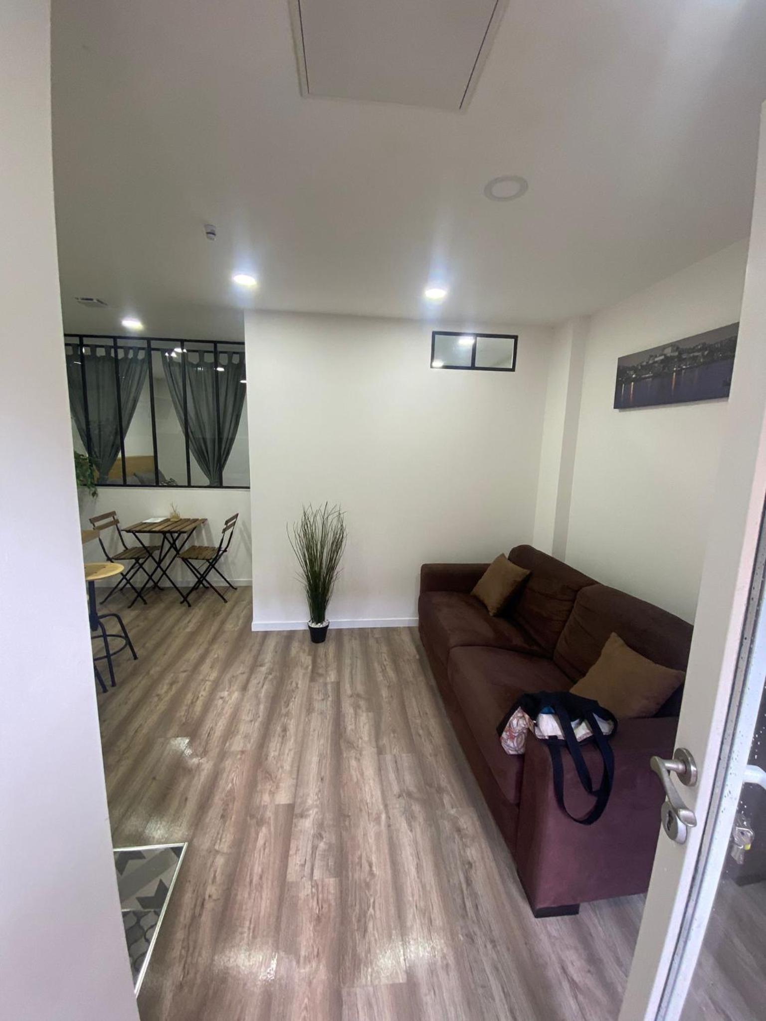 Double Room with Patio photo 1
