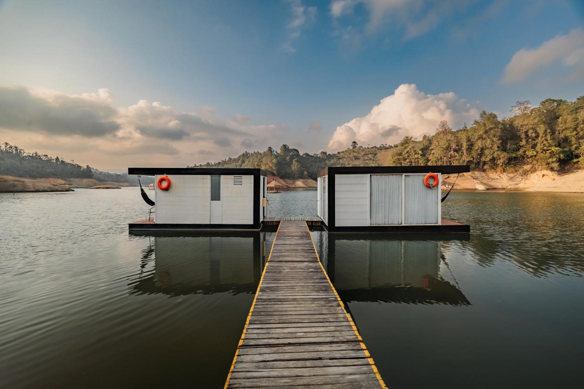 Quadruple Room with Lake View