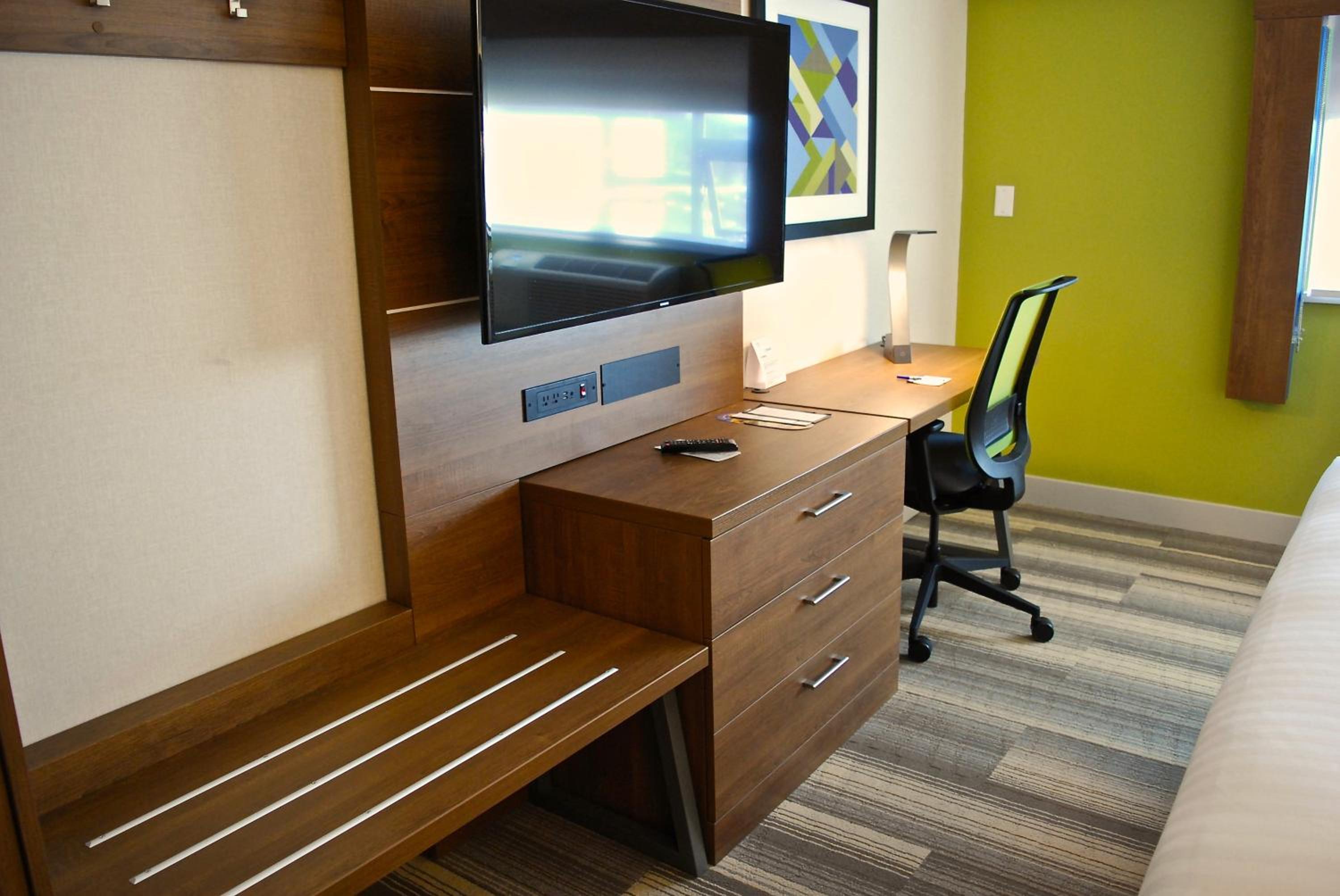 Holiday Inn Express Vancouver Airport-Richmond by IHG