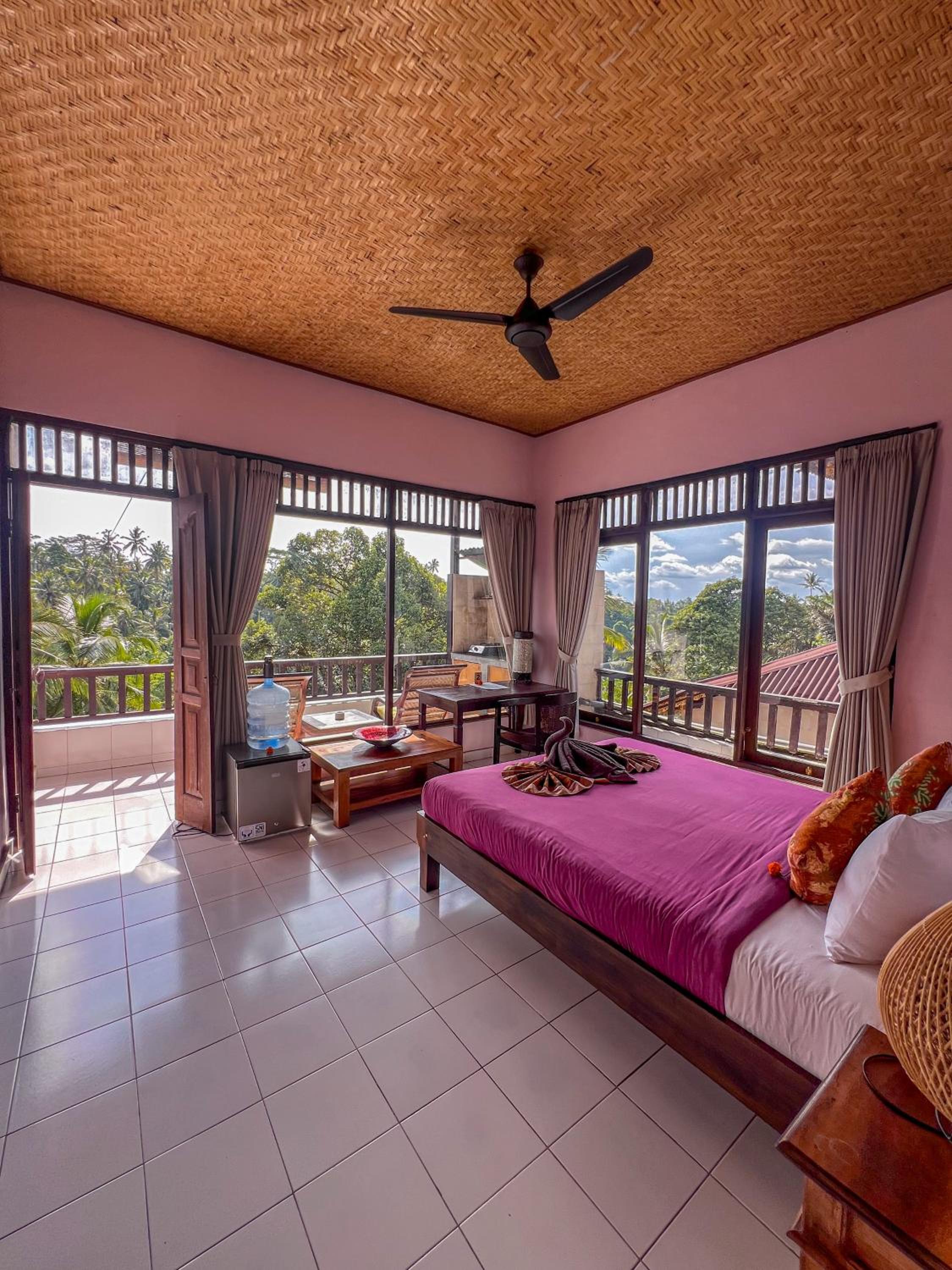 Double Room with Patio - Photo 7