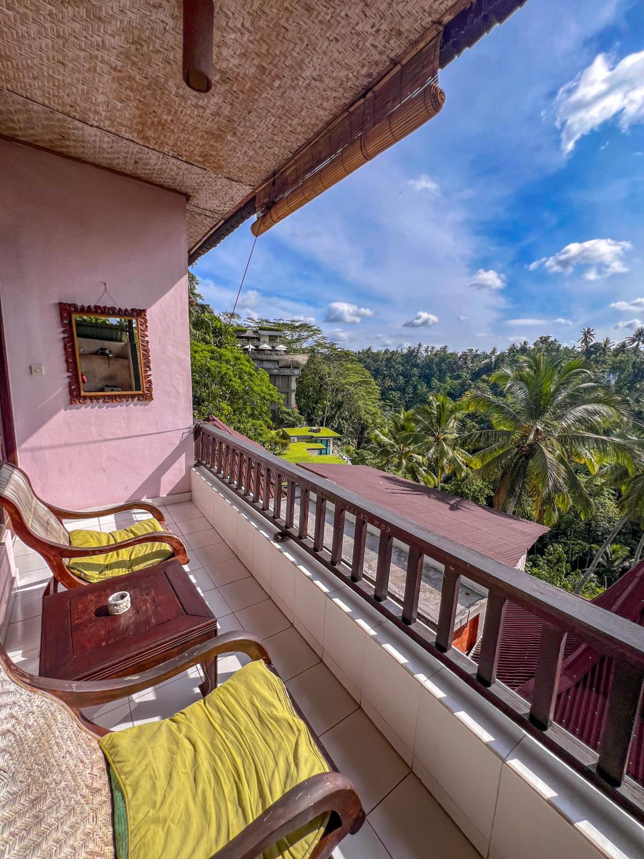 Double Room with Patio - Photo 3