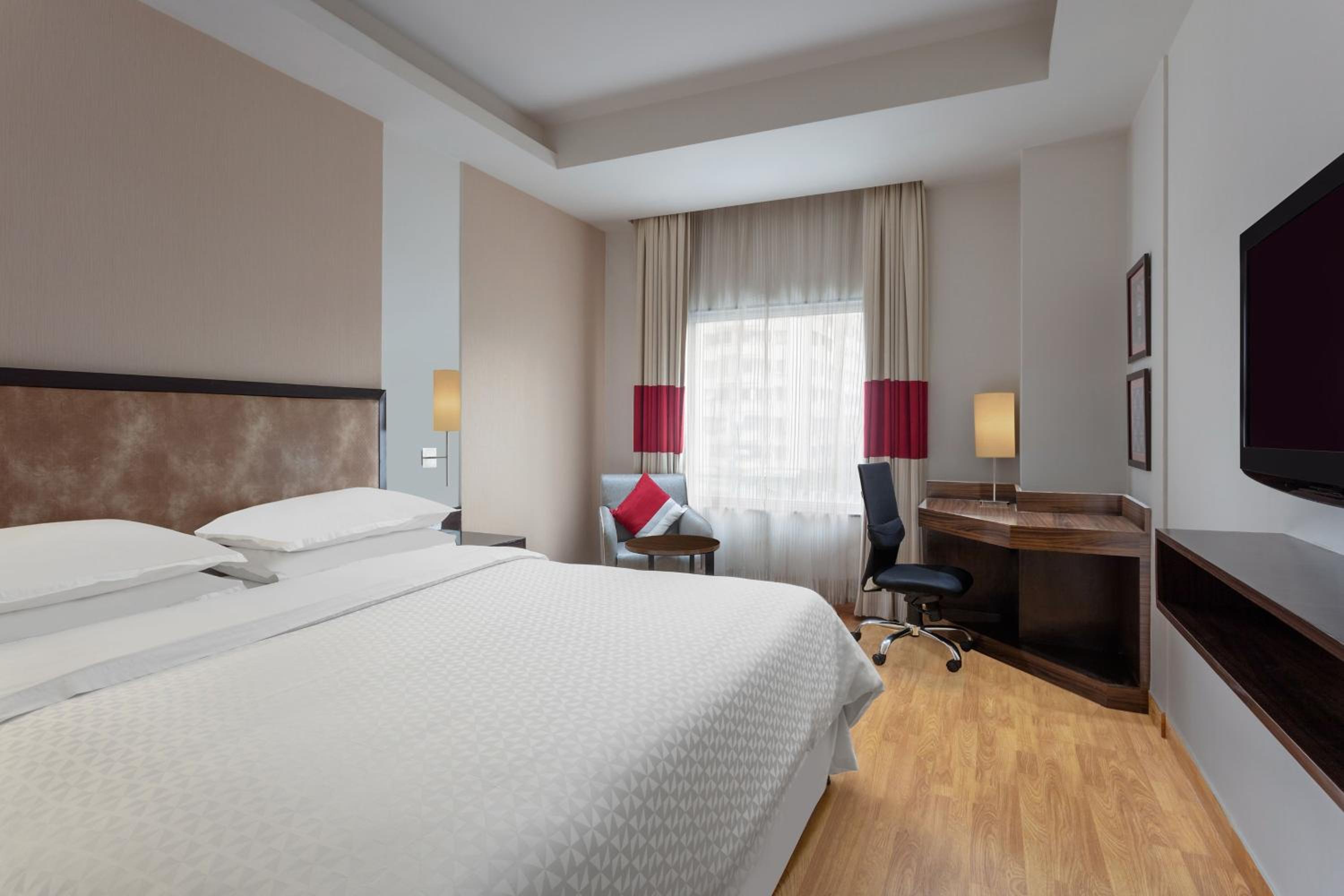 Premier Room - Photo 3