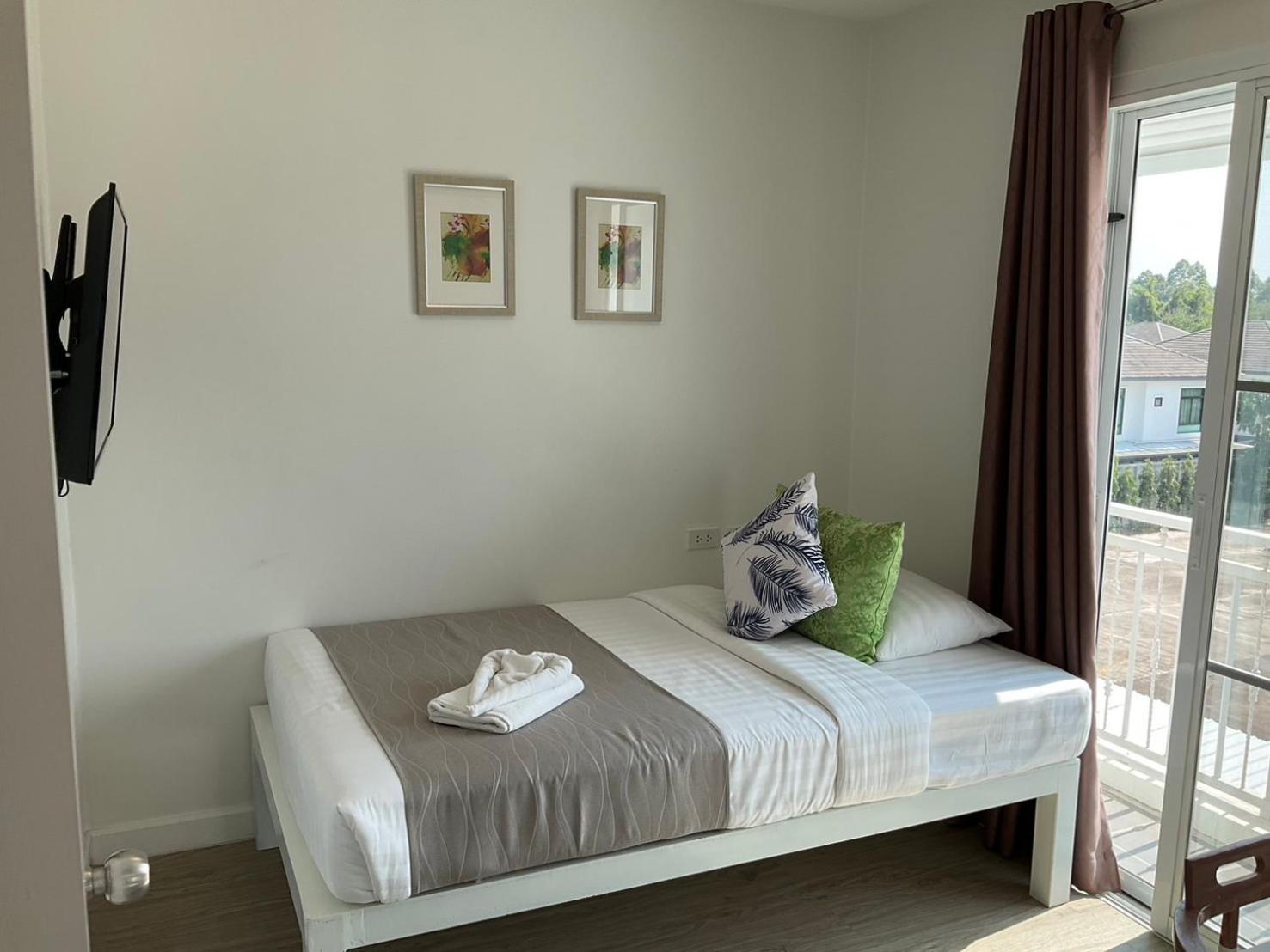 Two-Bedroom Suite photo 3