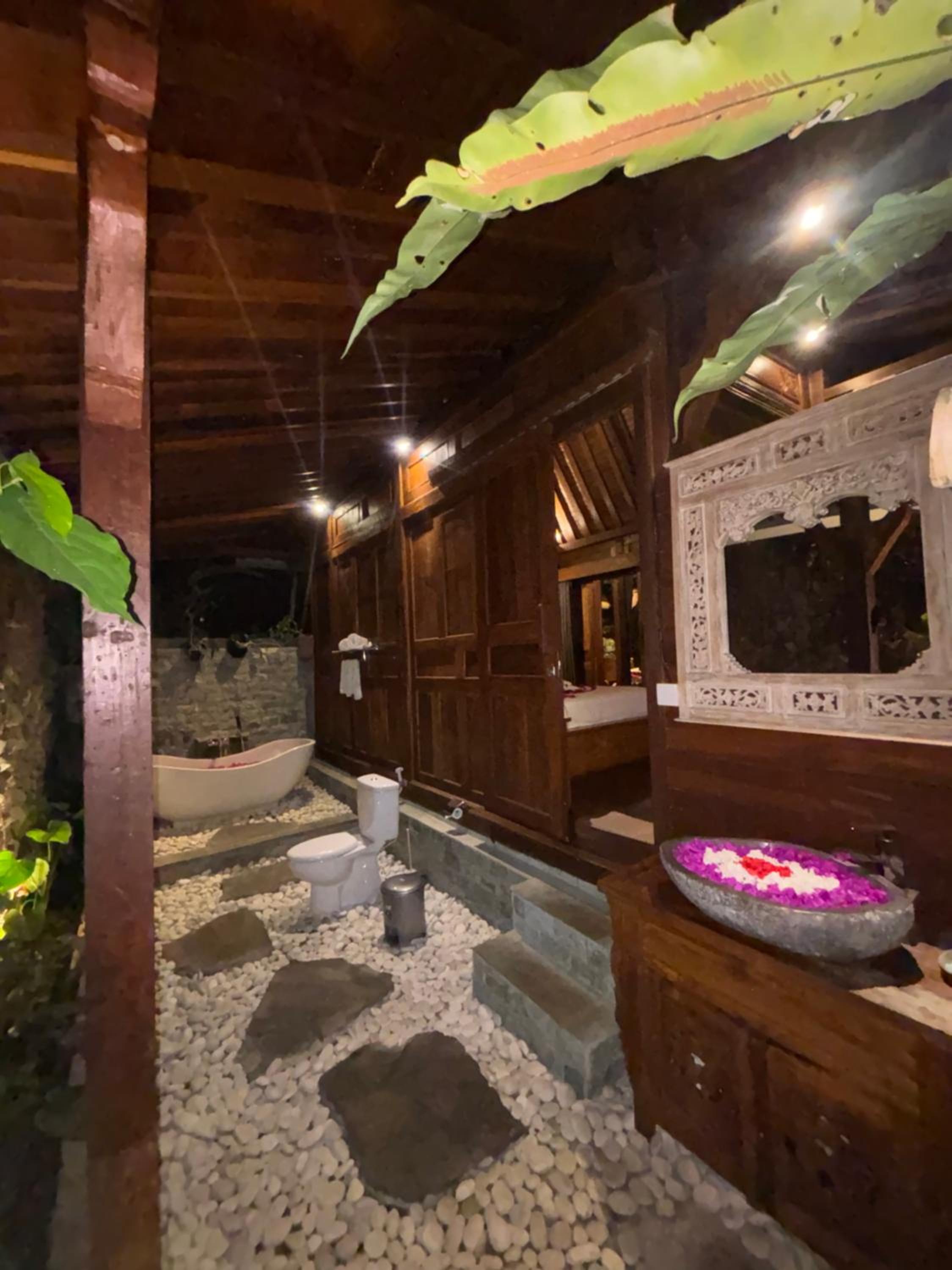 Villa with Private Pool - Photo 30