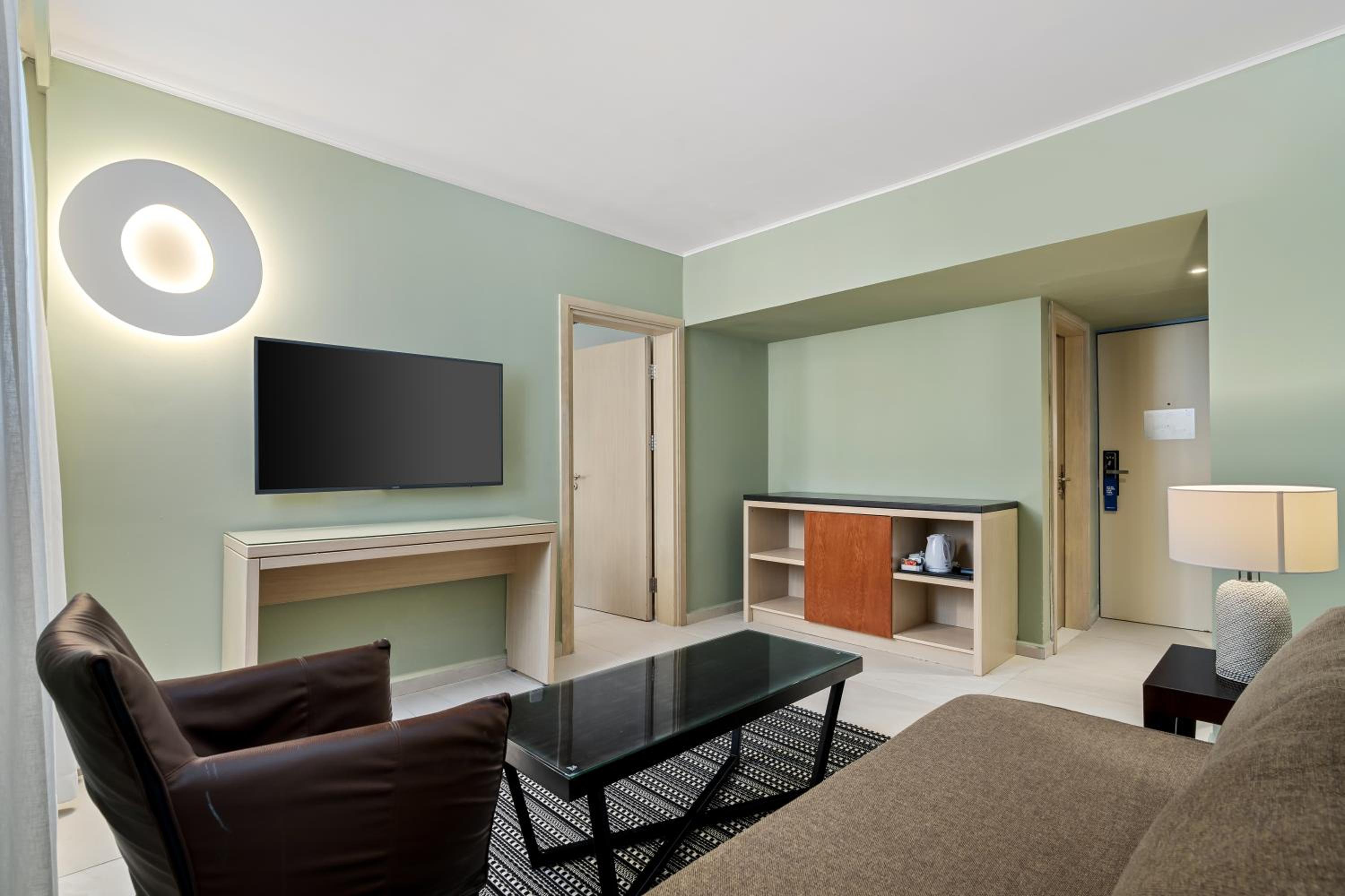 Family Room - Photo 5