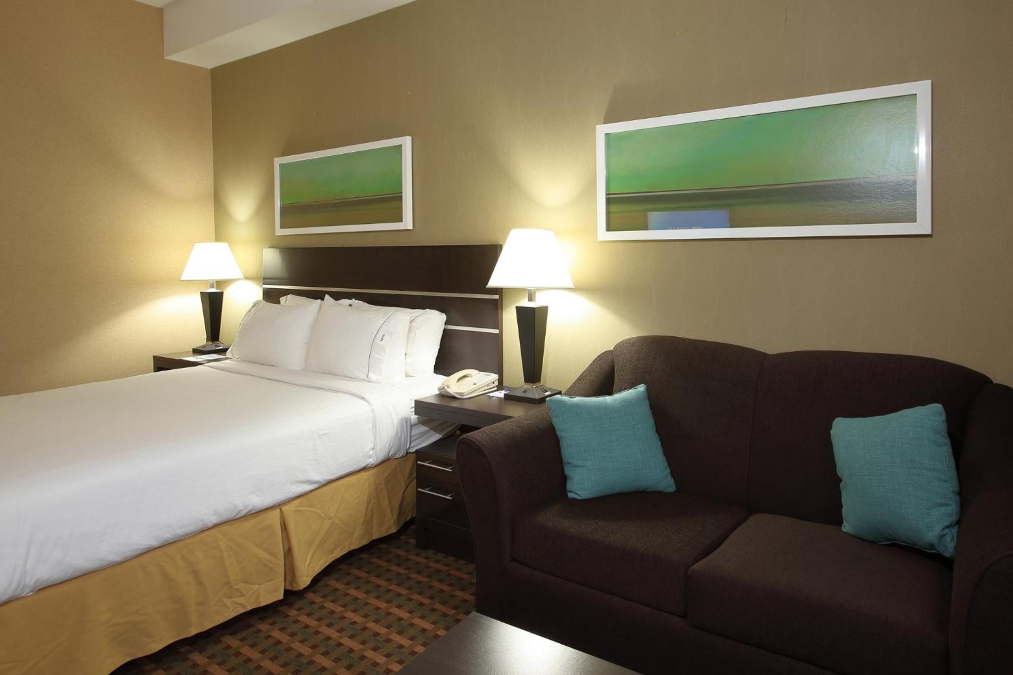 Junior King Suite - Photo 5
