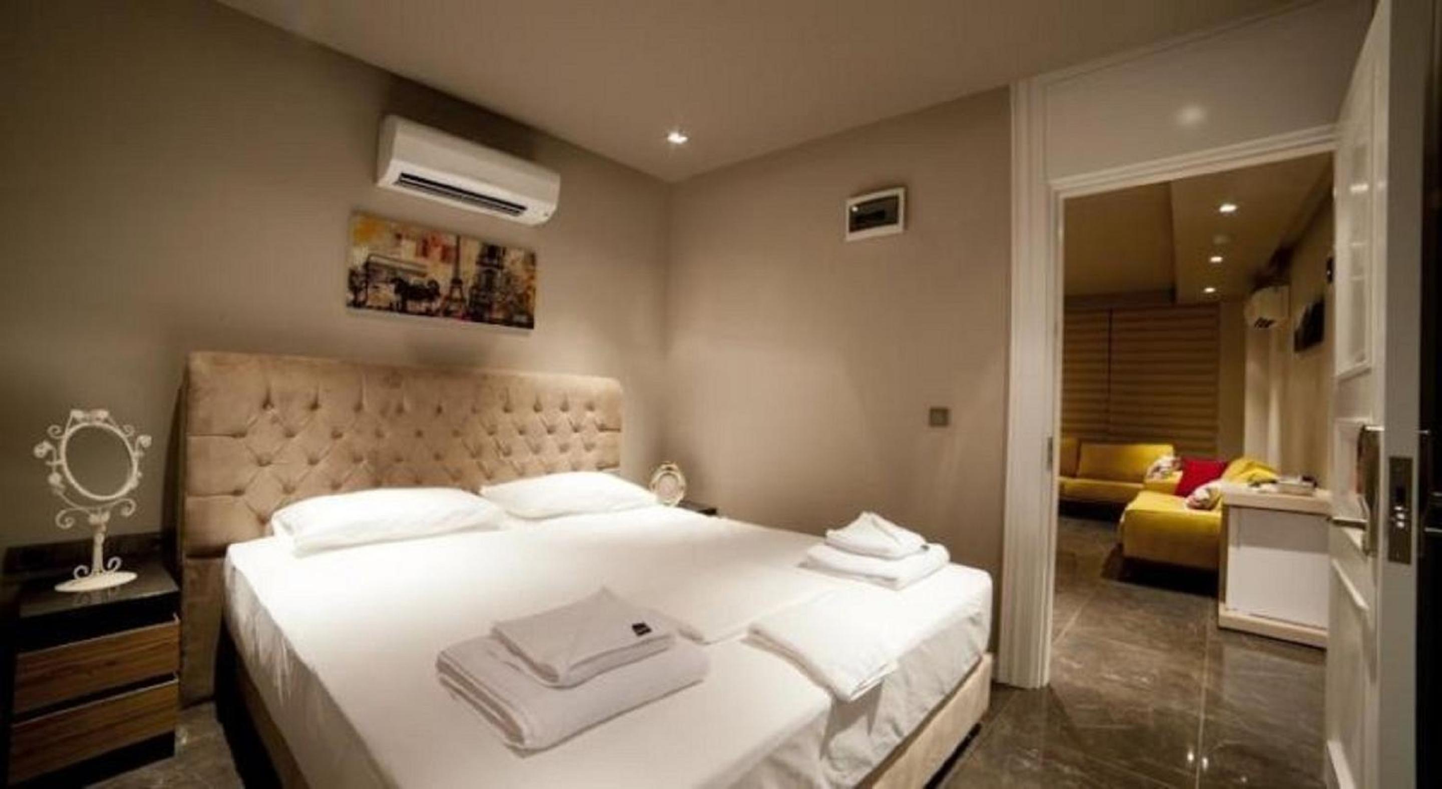 Executive Suite photo 2