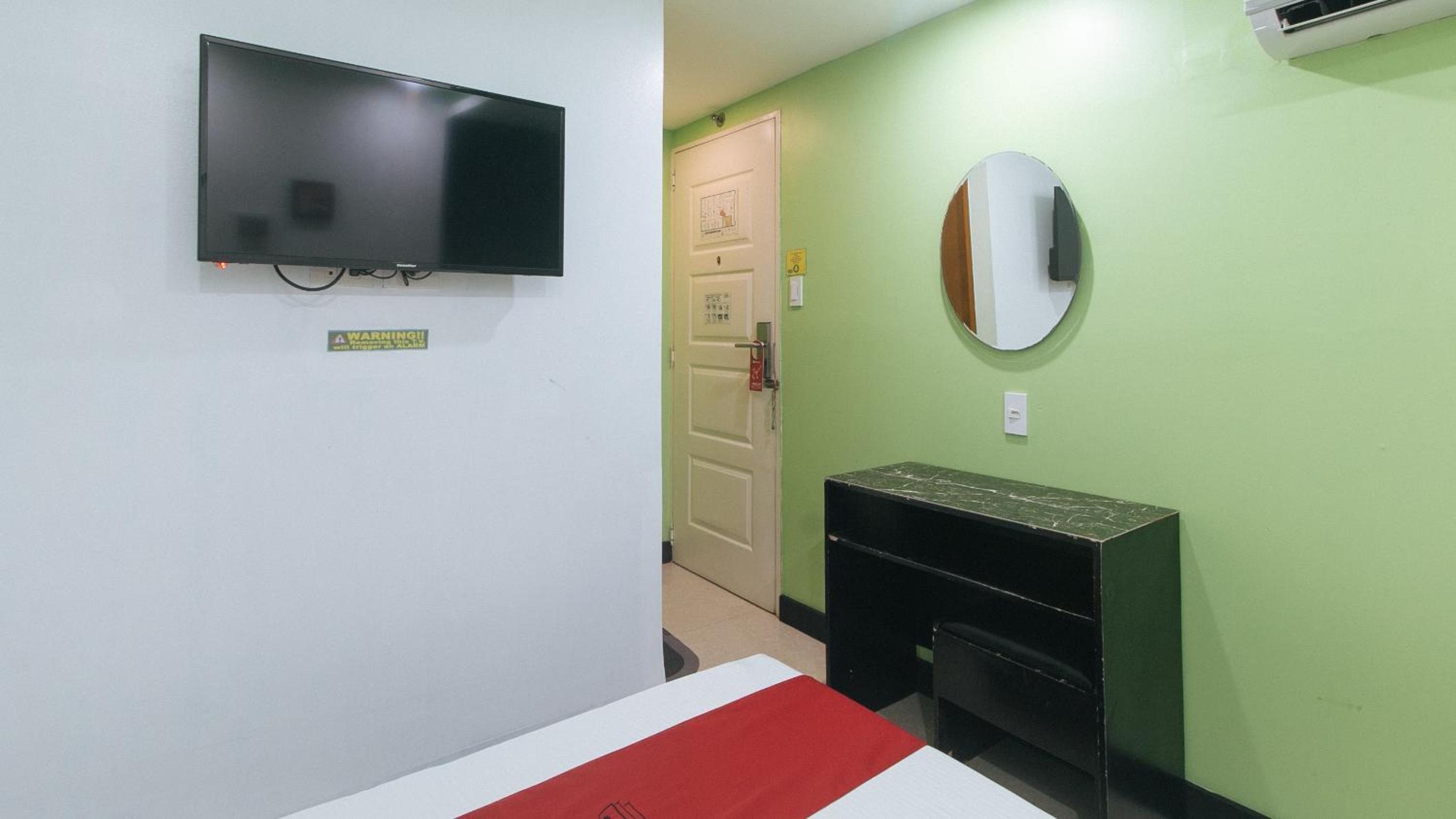 Standard Double Room - Photo 3