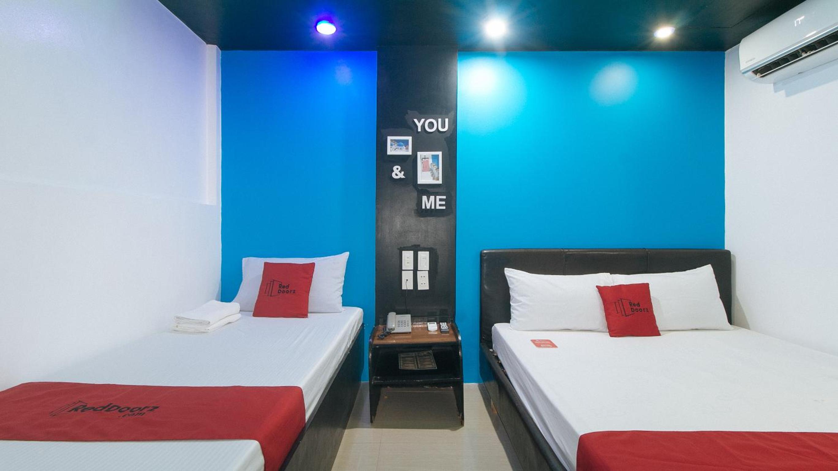 Deluxe Room - Photo 4