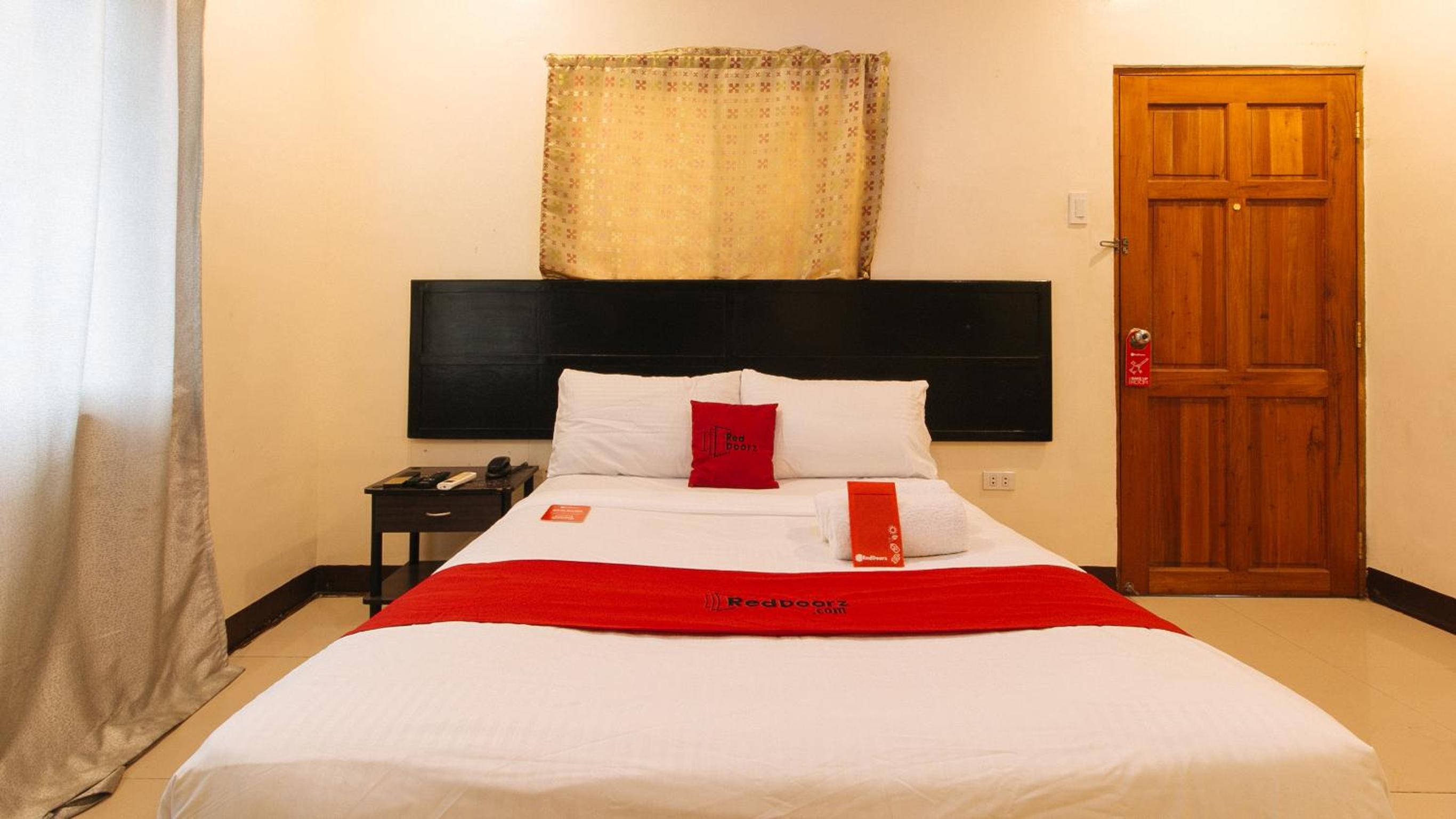 Standard Double Room - Photo 1