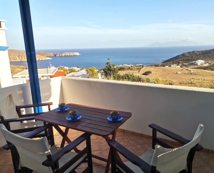 Apartment with Sea View photo 3