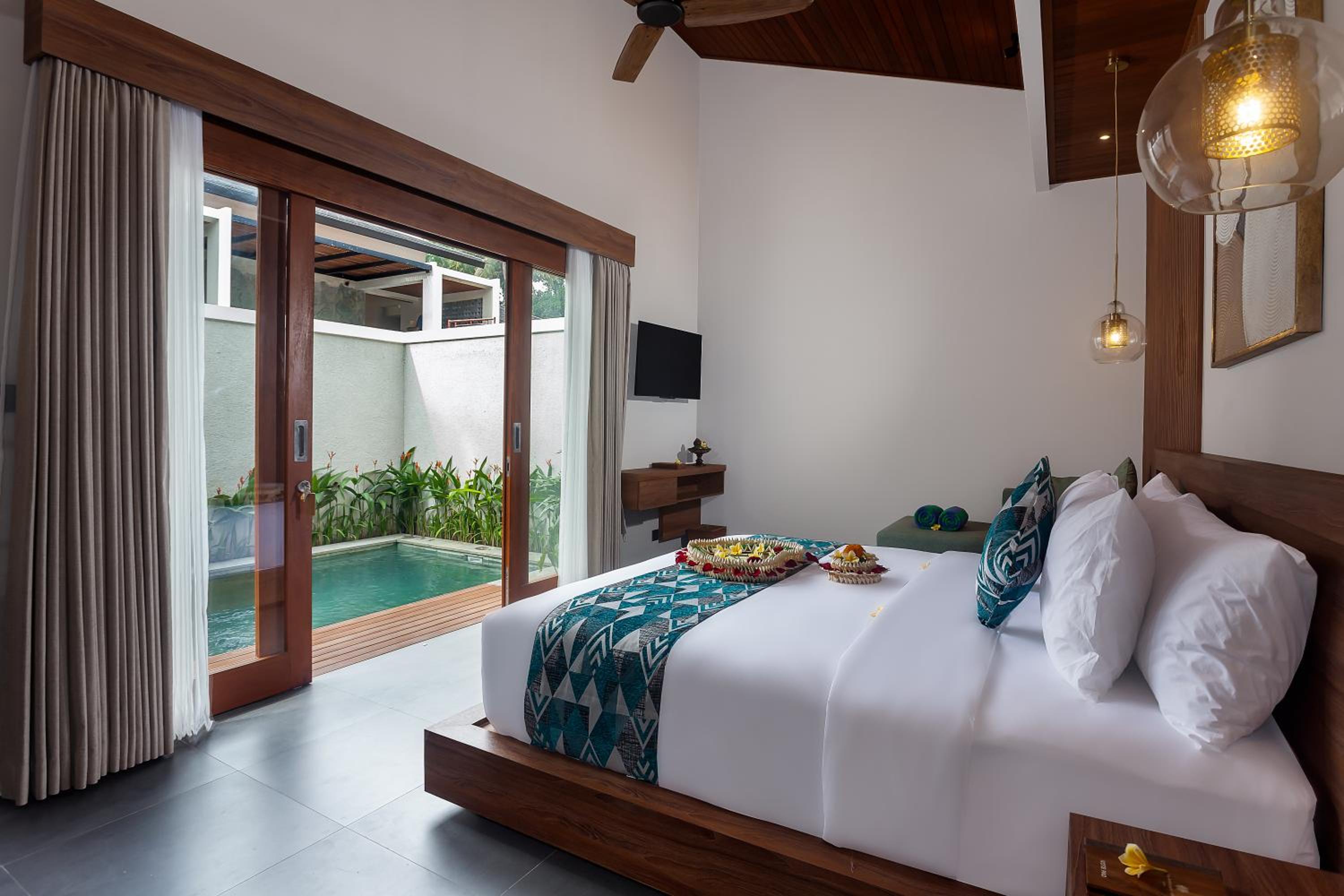 One-Bedroom Villa with Free Daily Afternoon Tea  - Photo 22