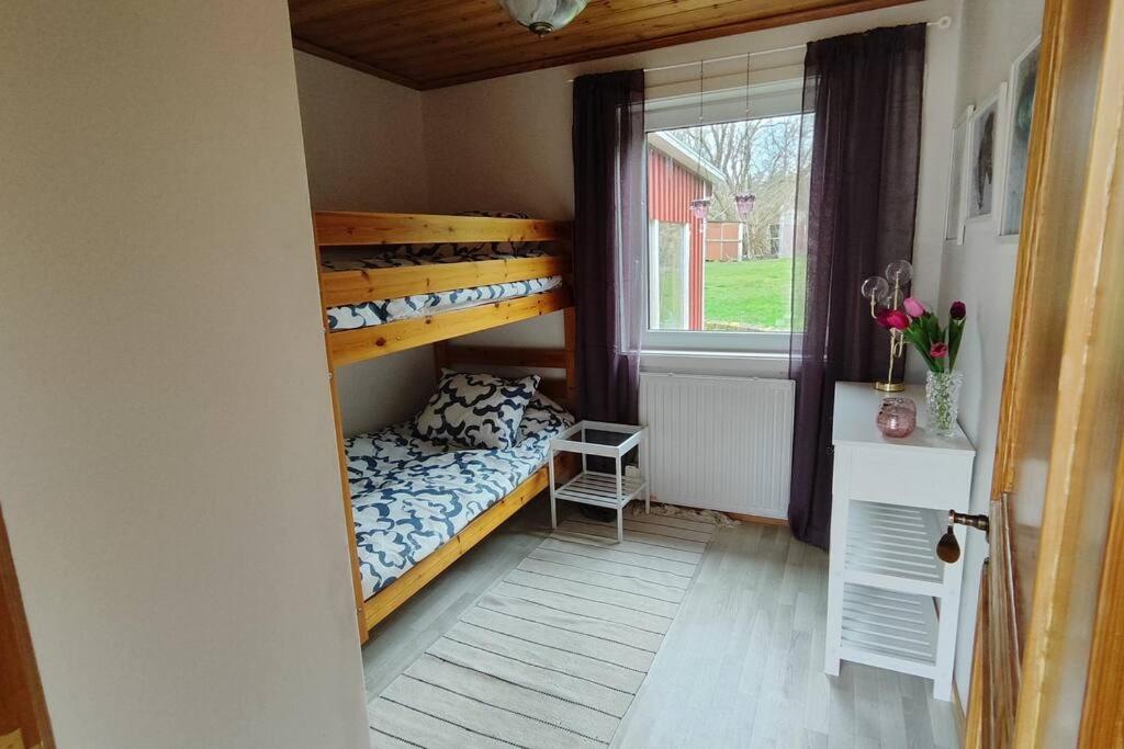 Two-Bedroom House photo 2