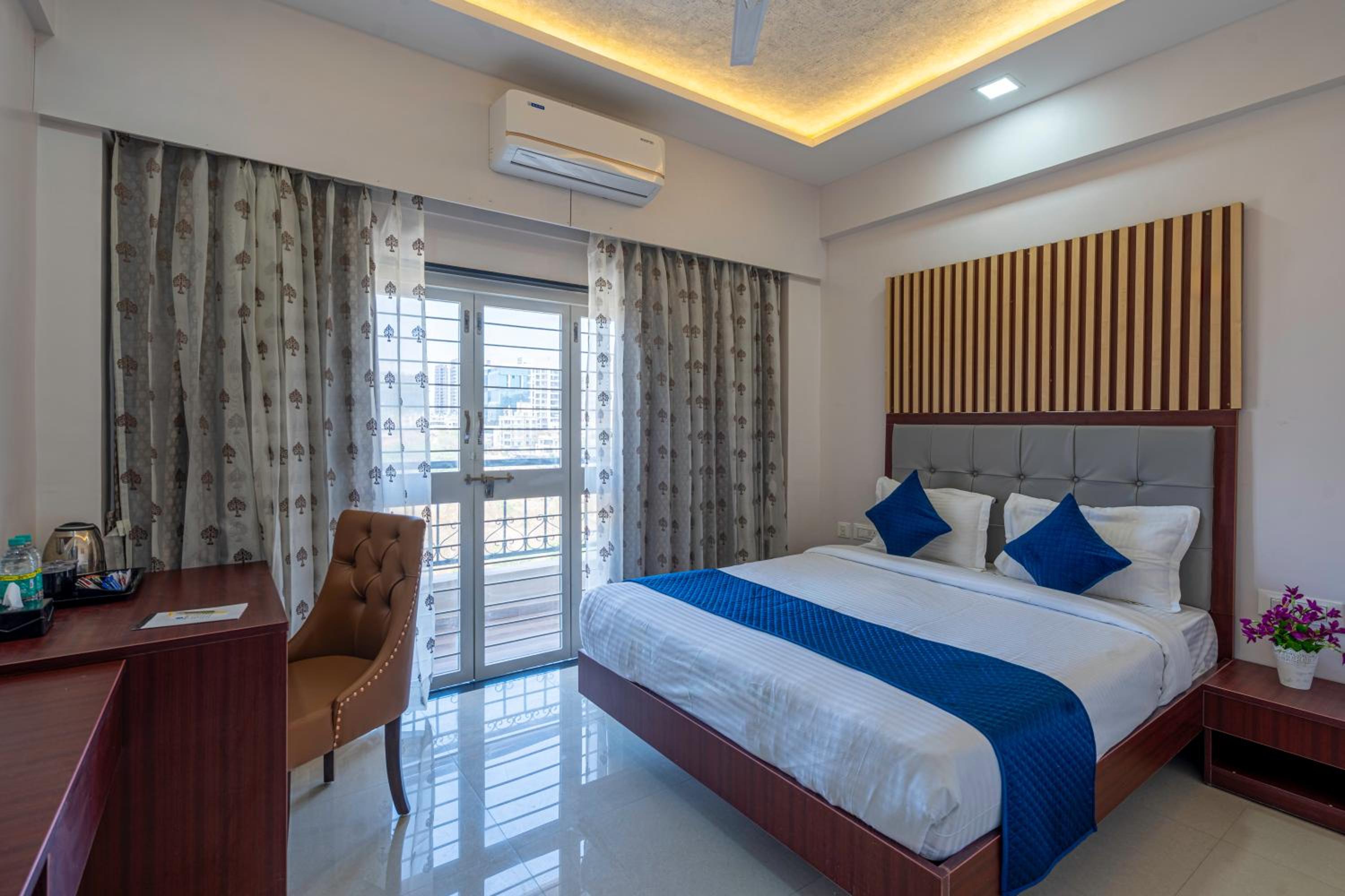 Double Room with Balcony