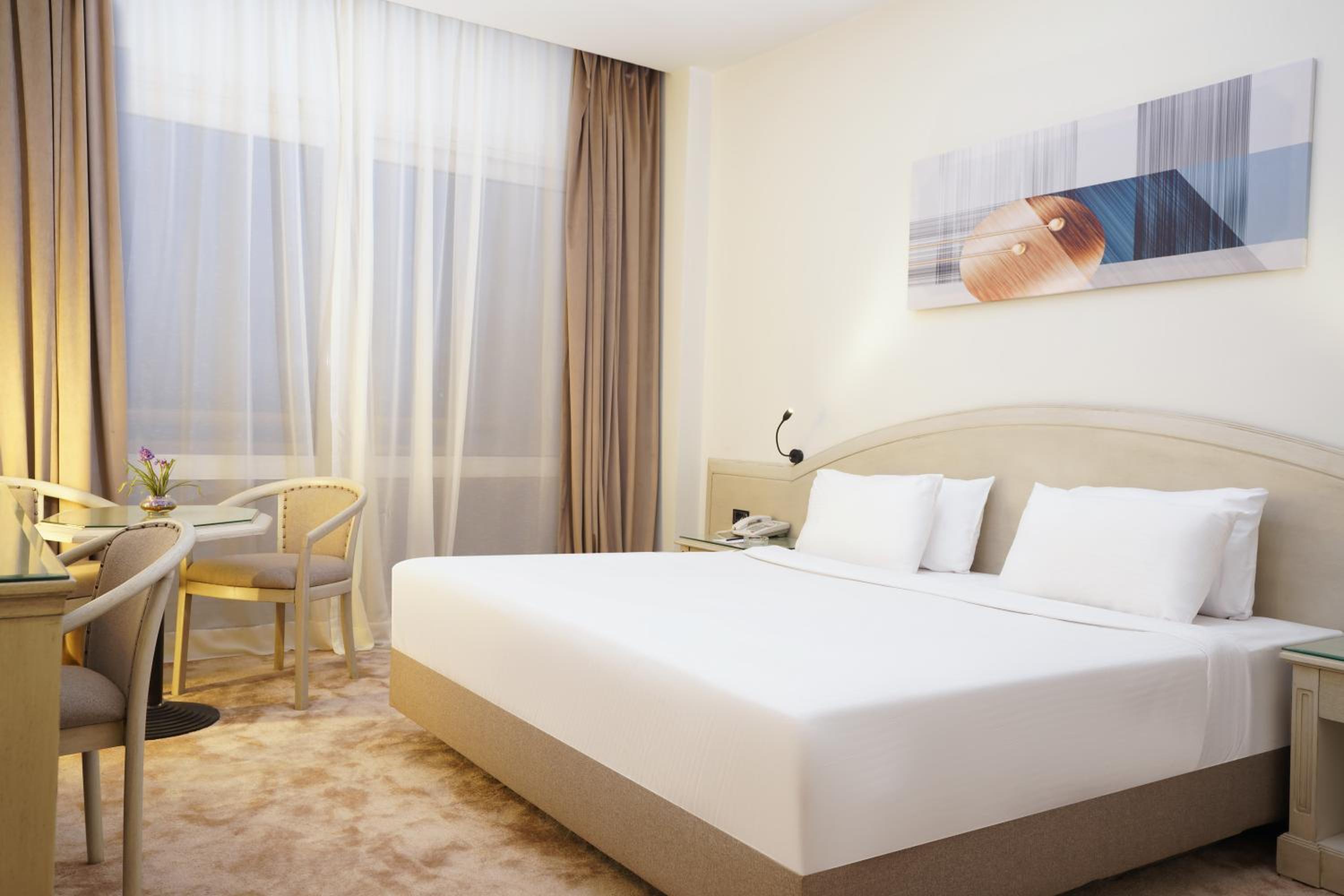 Deluxe Room - King Bed