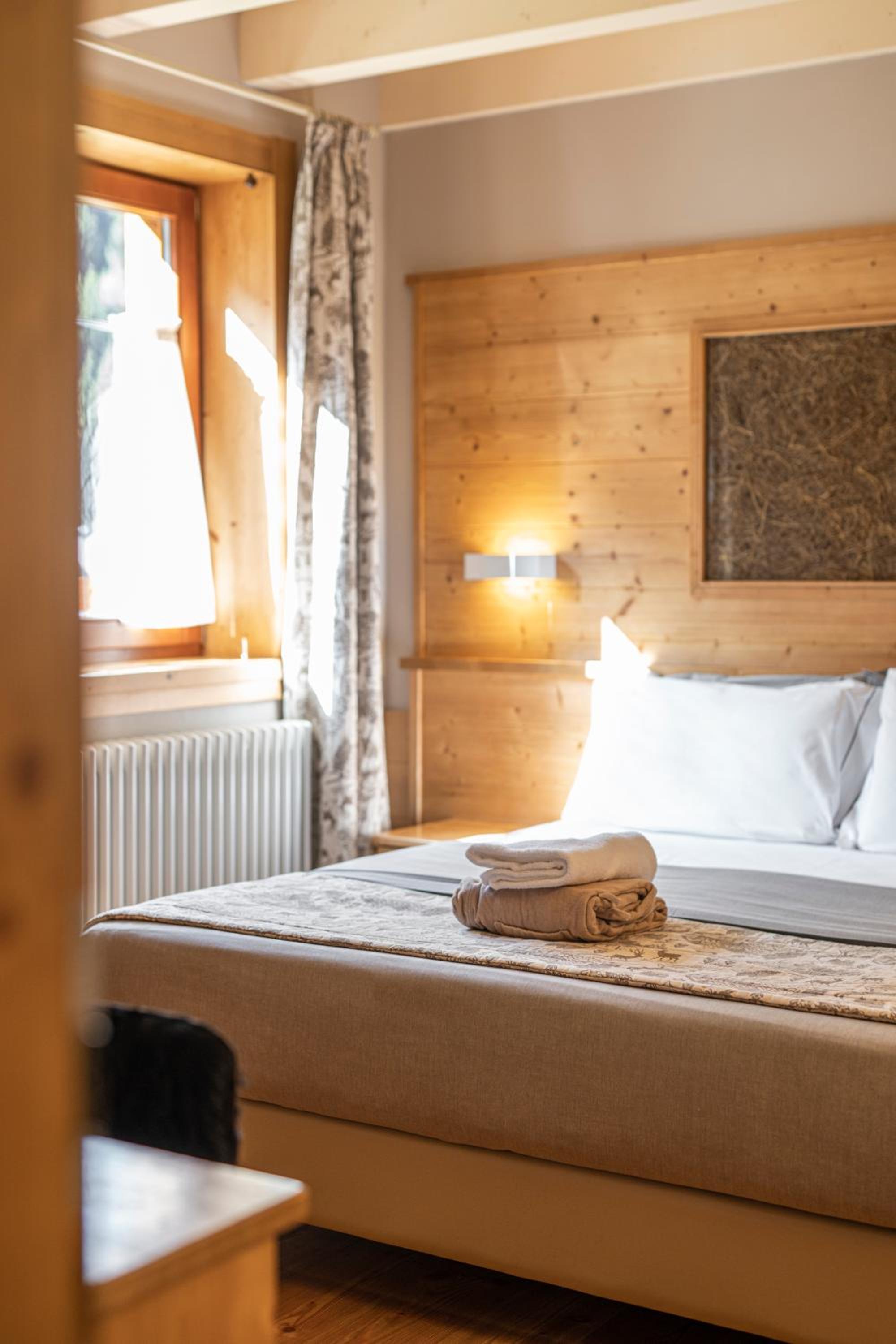 Double Room with Spa Access - Photo 4