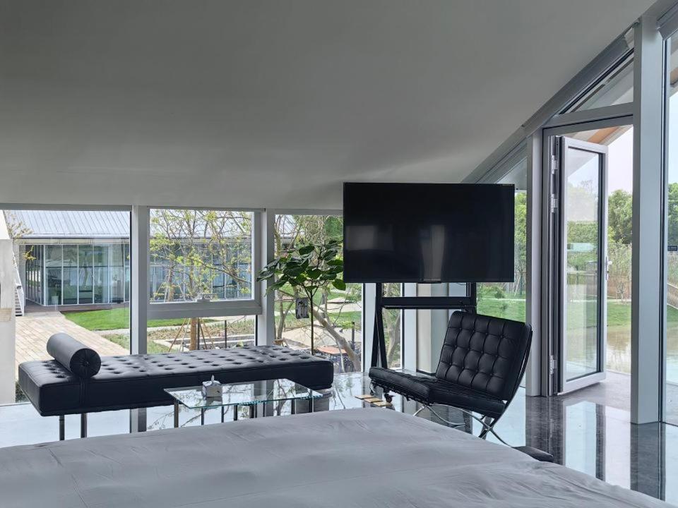 One-Bedroom Villa photo 1