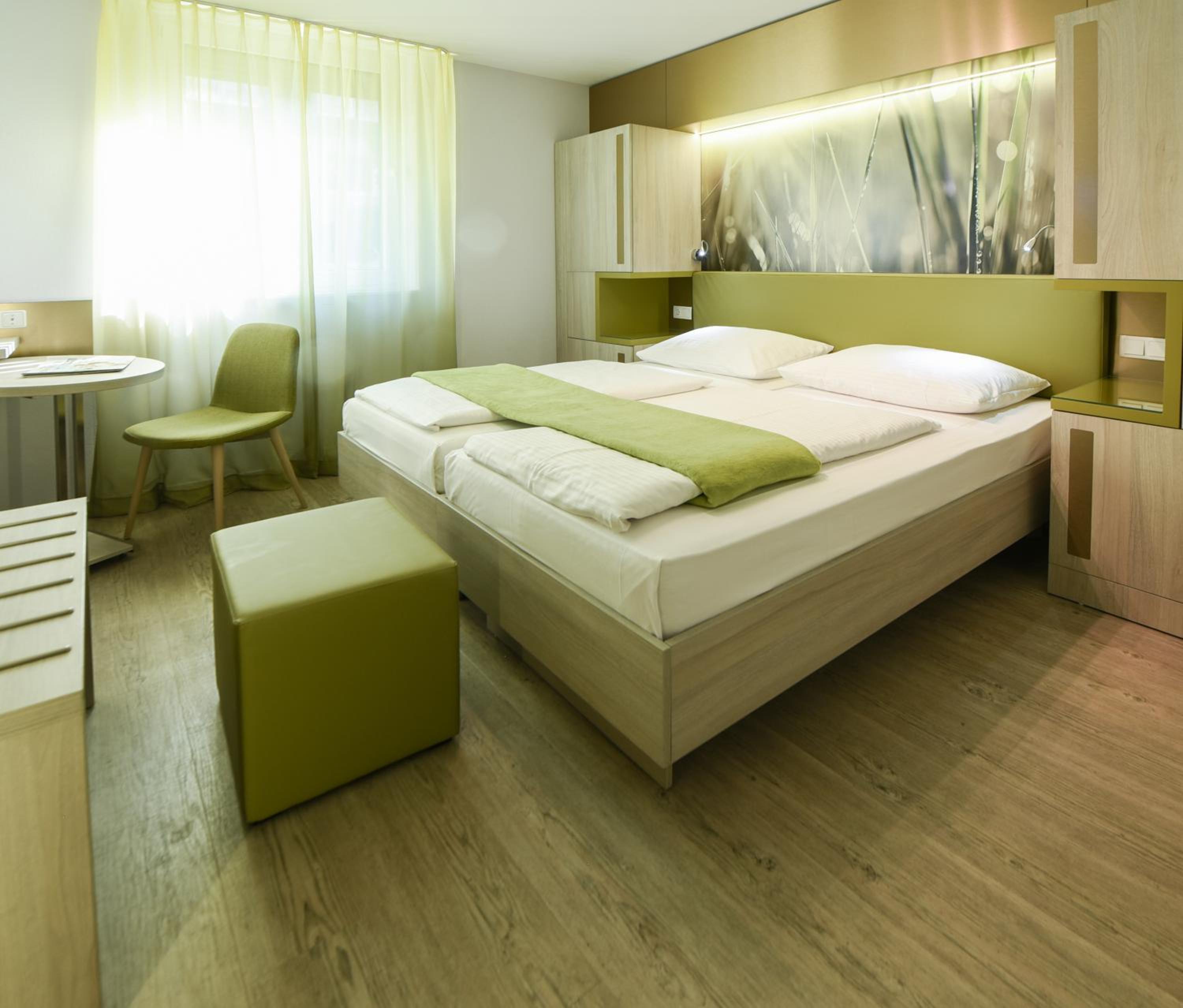 Double Room - Photo 3