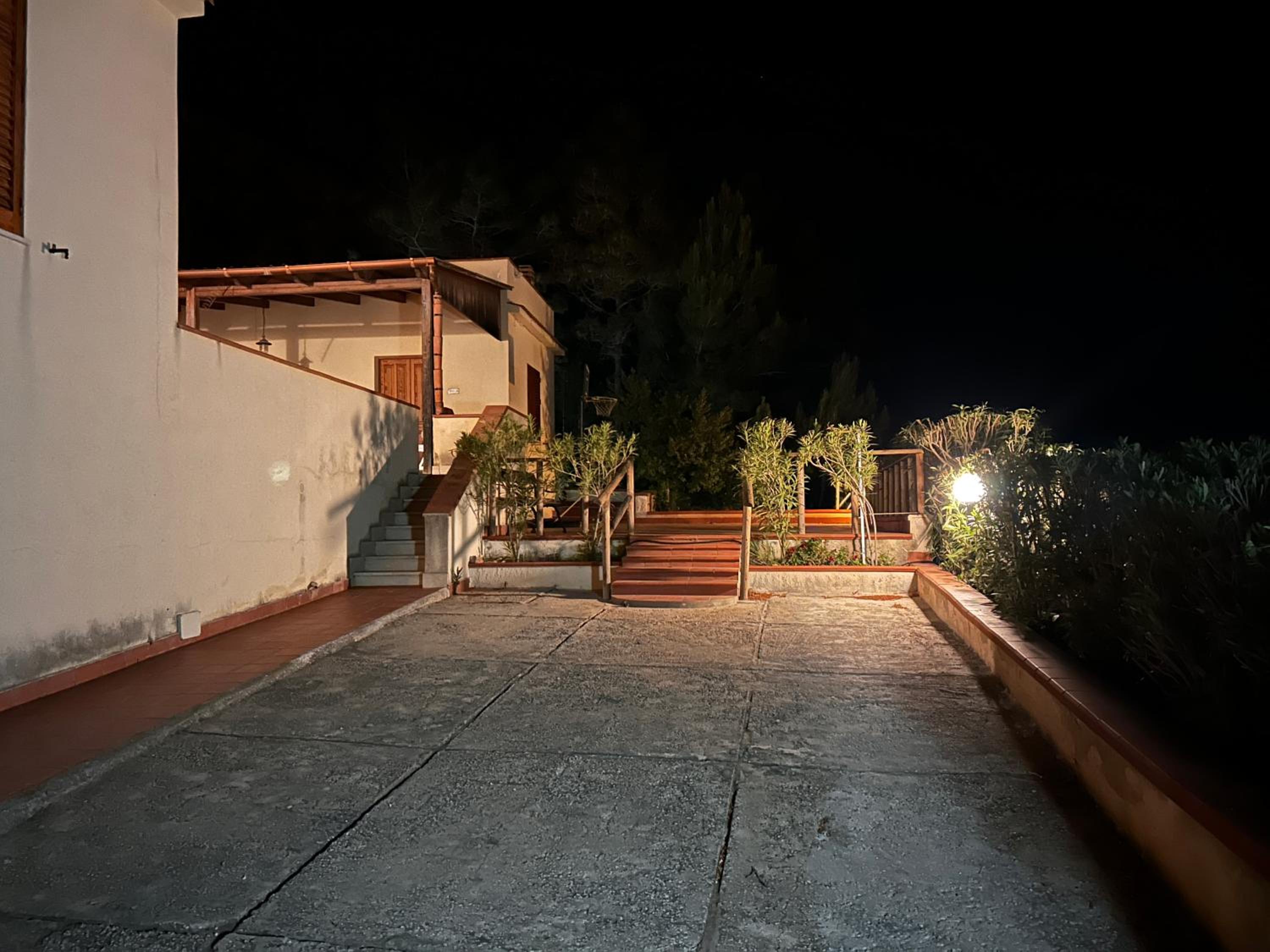 One-Bedroom Apartment with Sea View and Terrace photo 2
