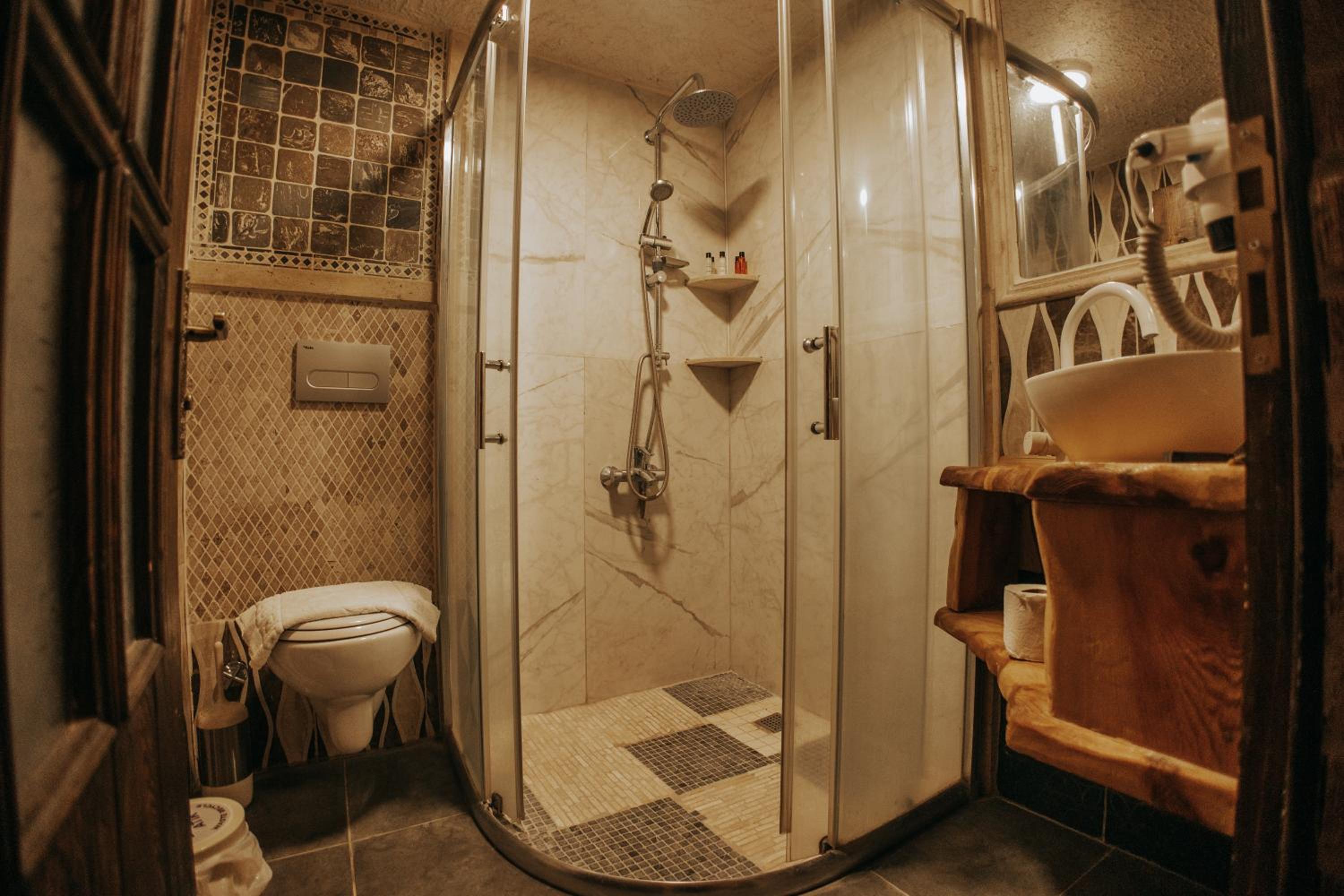 Superior Twin Room - Photo 2