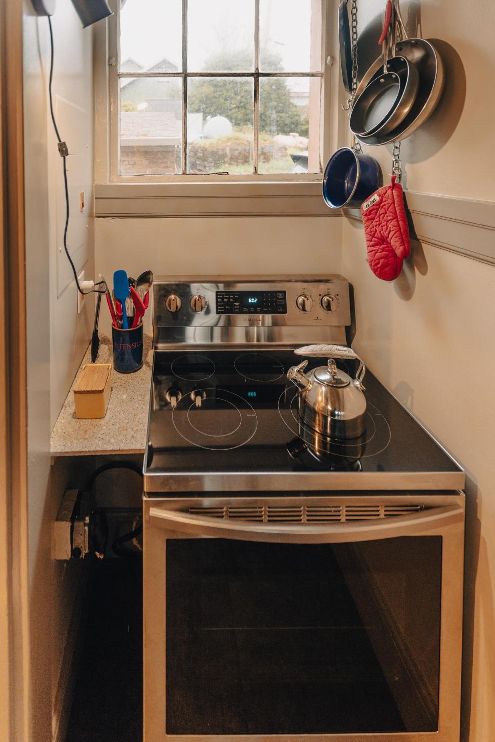 One-Bedroom House photo 2