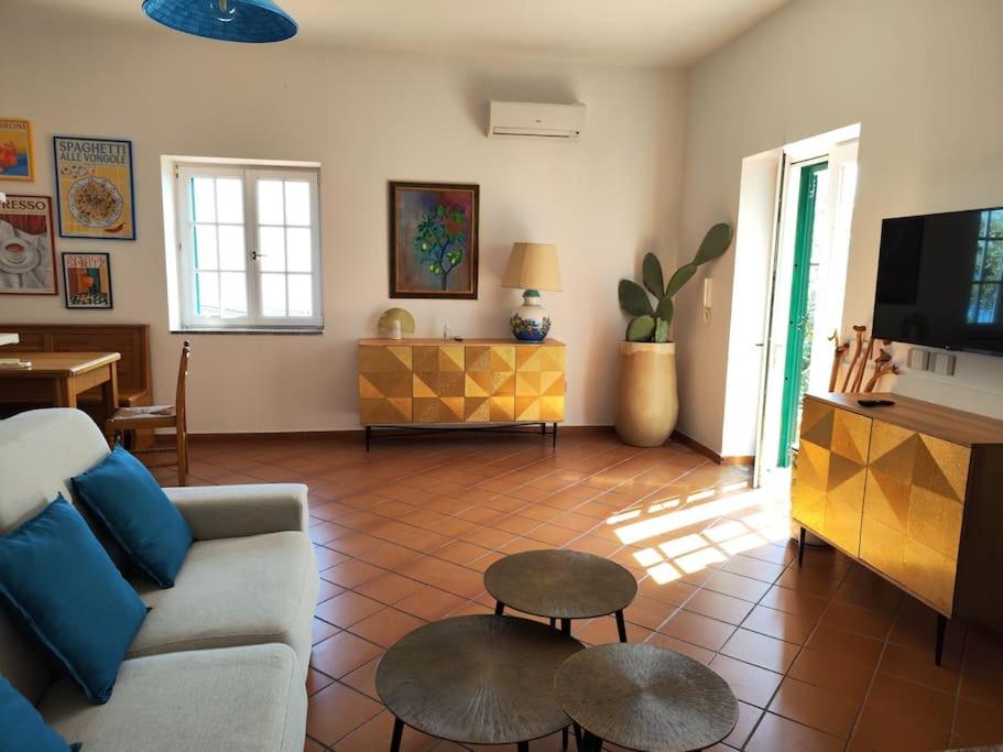 Villa photo 1