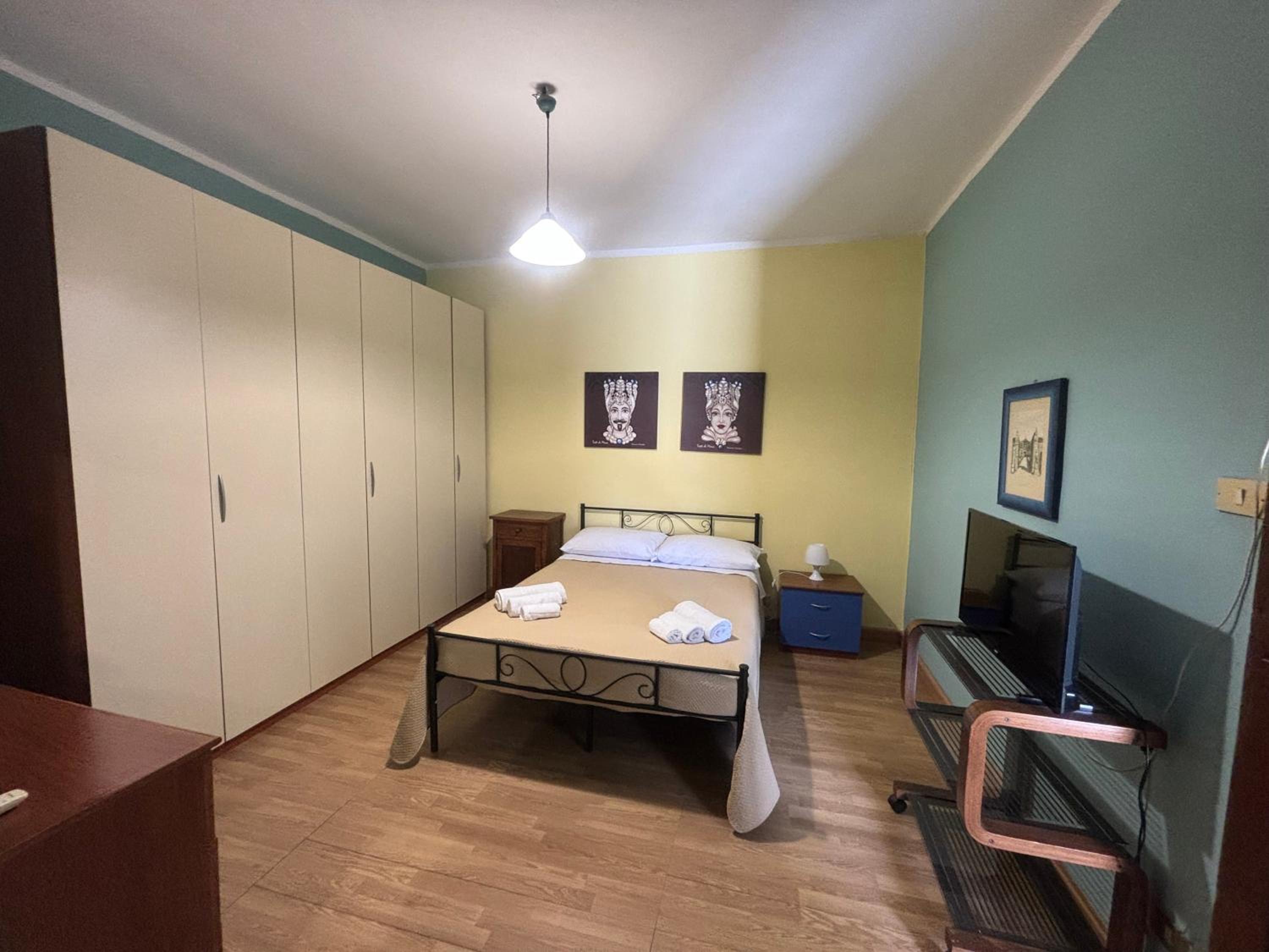 Studio Apartment with Sea View photo 3